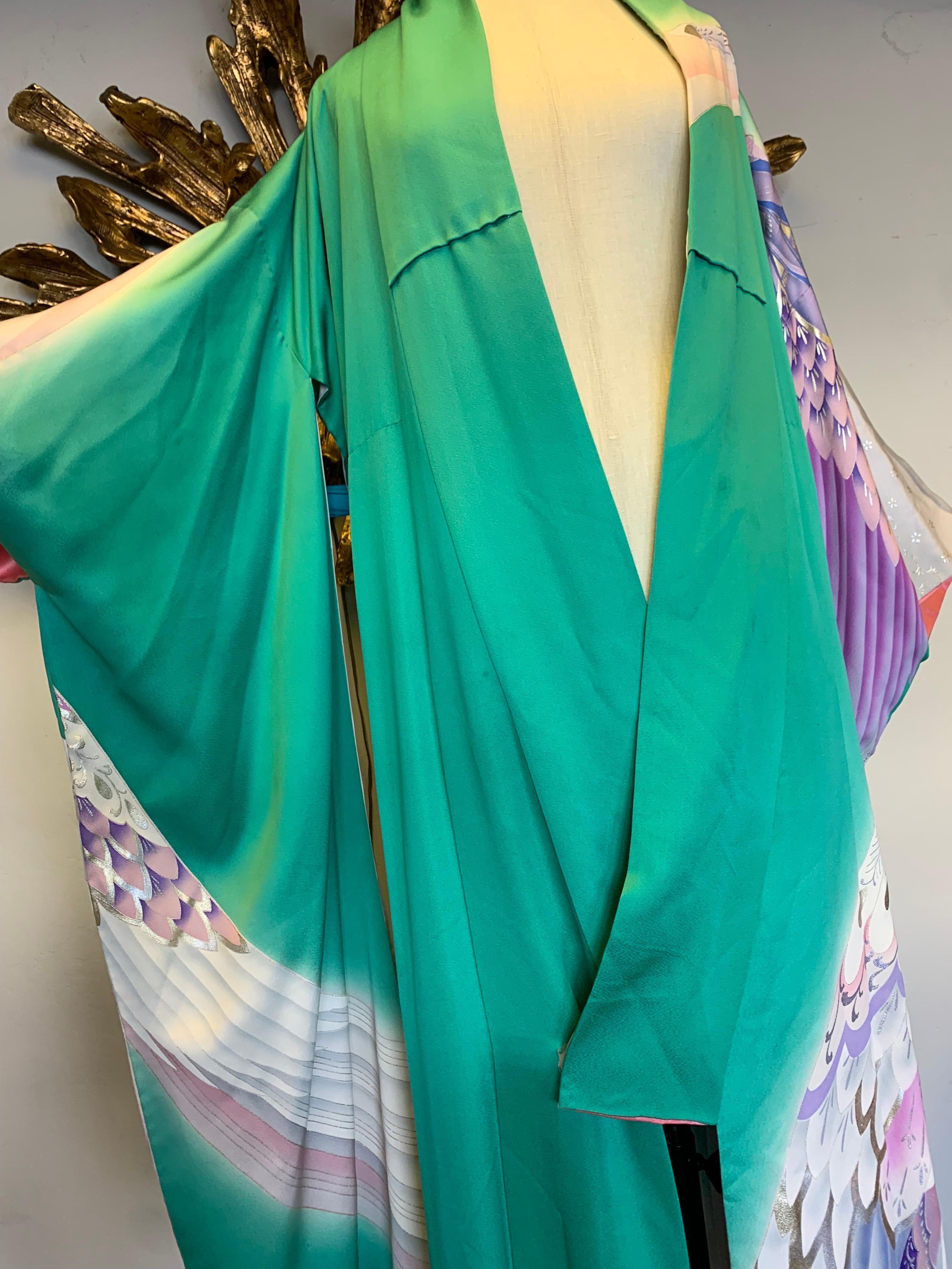 Vintage Kimono Jade Green Silk w Dramatic Airbrushed Wing Motif in Lavender 8