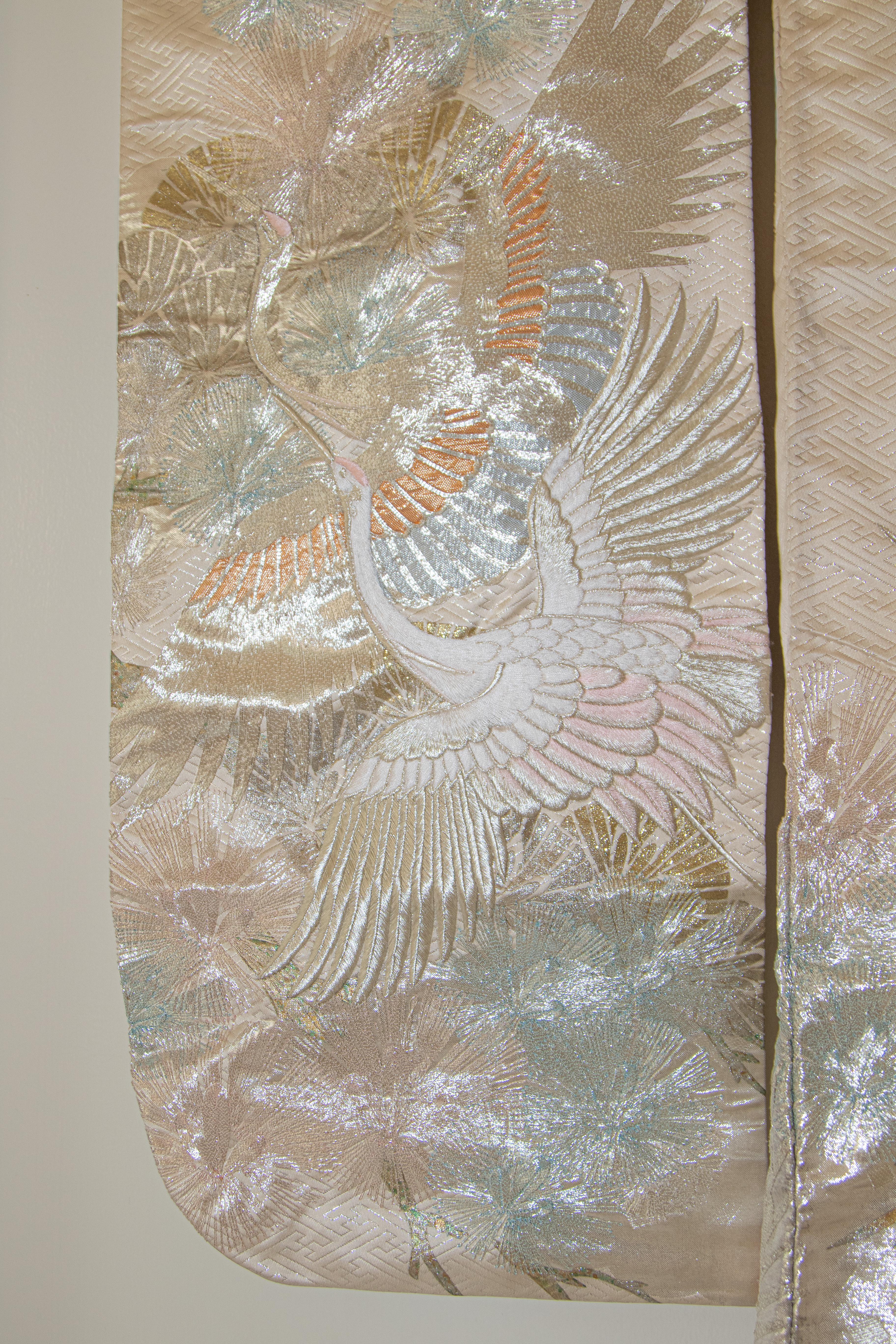Vintage Kimono White Silk Brocade Japanese Wedding Dress 2