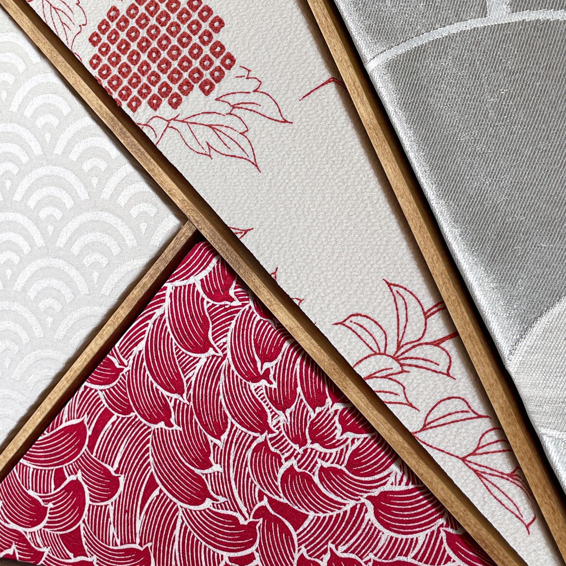 Art textile kimono vintage « Géométrie ~Chrysanthemums » par ikasu, blanc, rouge Japon en vente 2