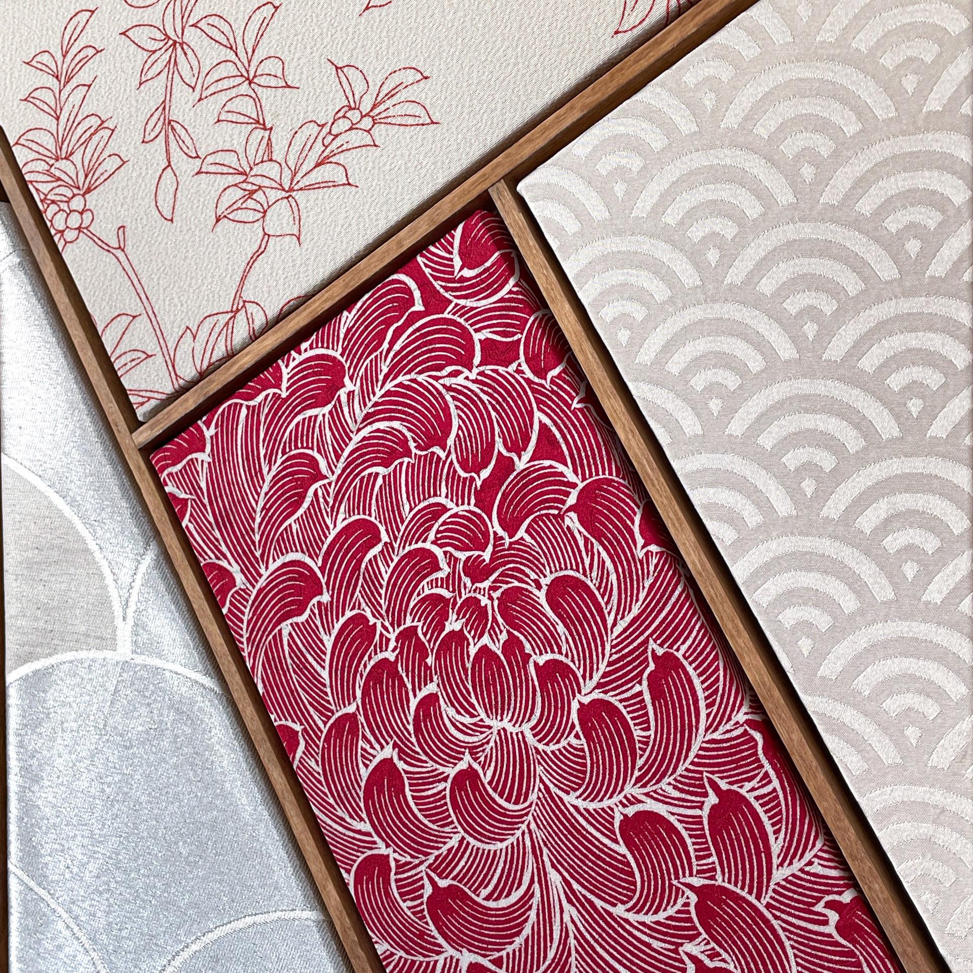 Art textile kimono vintage « Géométrie ~Chrysanthemums » par ikasu, blanc, rouge Japon en vente 5