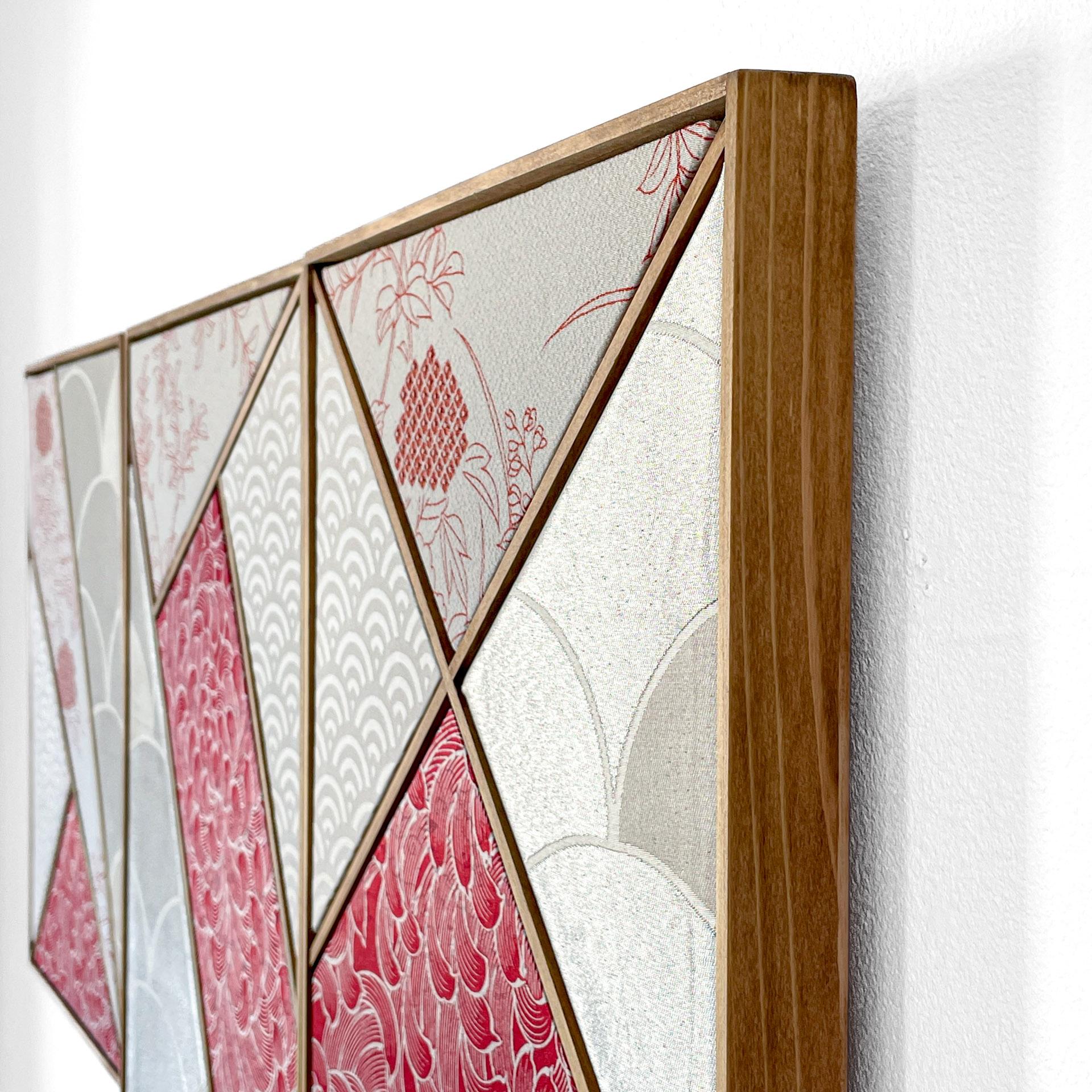Art textile kimono vintage « Géométrie ~Chrysanthemums » par ikasu, blanc, rouge Japon en vente 11