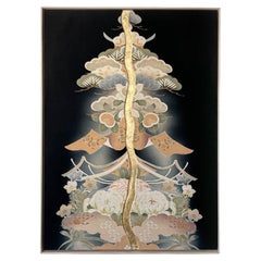 Antike Kimono-Textilkunst „Prosperity Tree“ von Ikasu  Schwarz, Japan