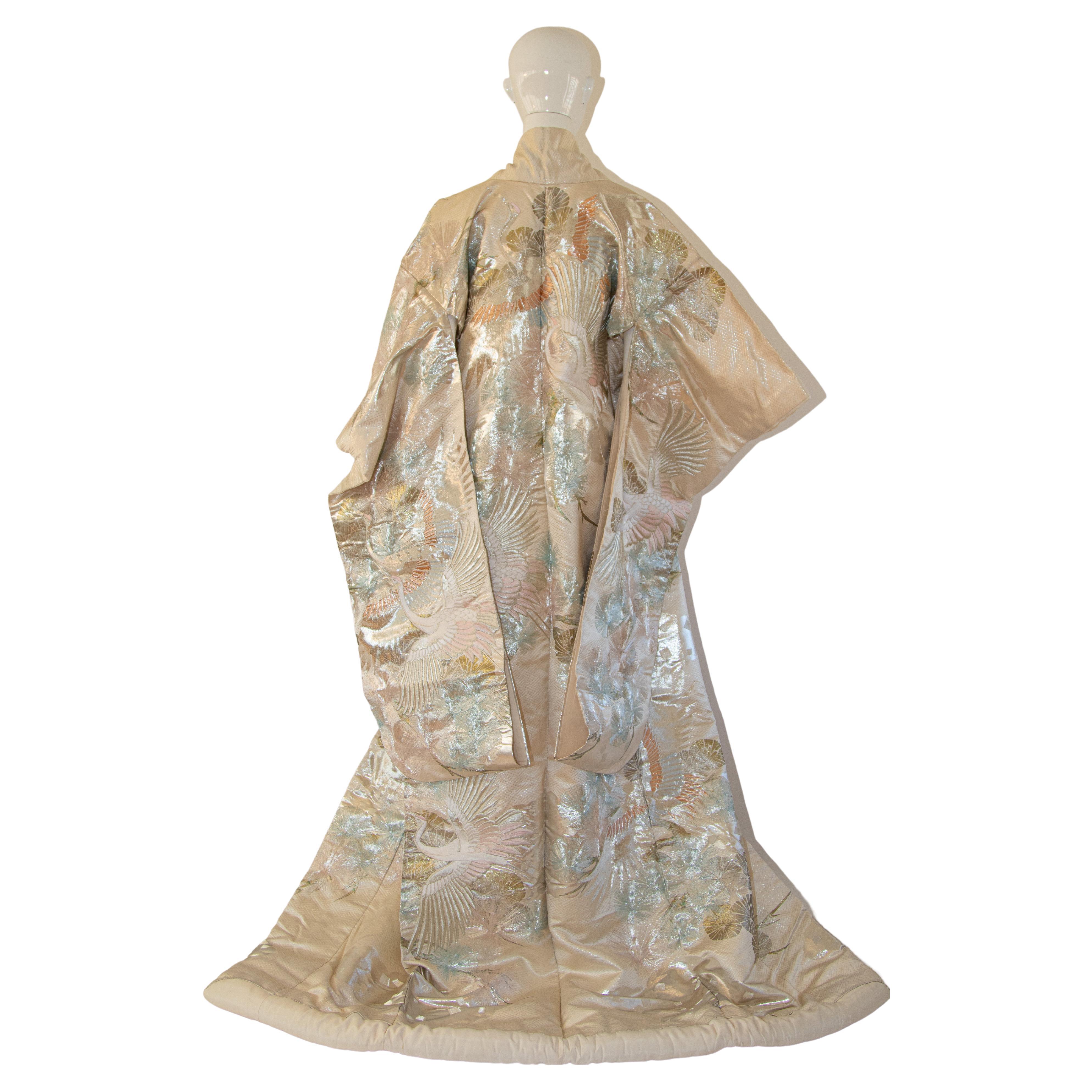 Vintage Kimono White Silk Brocade Japanese Wedding Dress For Sale