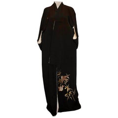 Kimono vintage avec détails brodés en forme de moineau