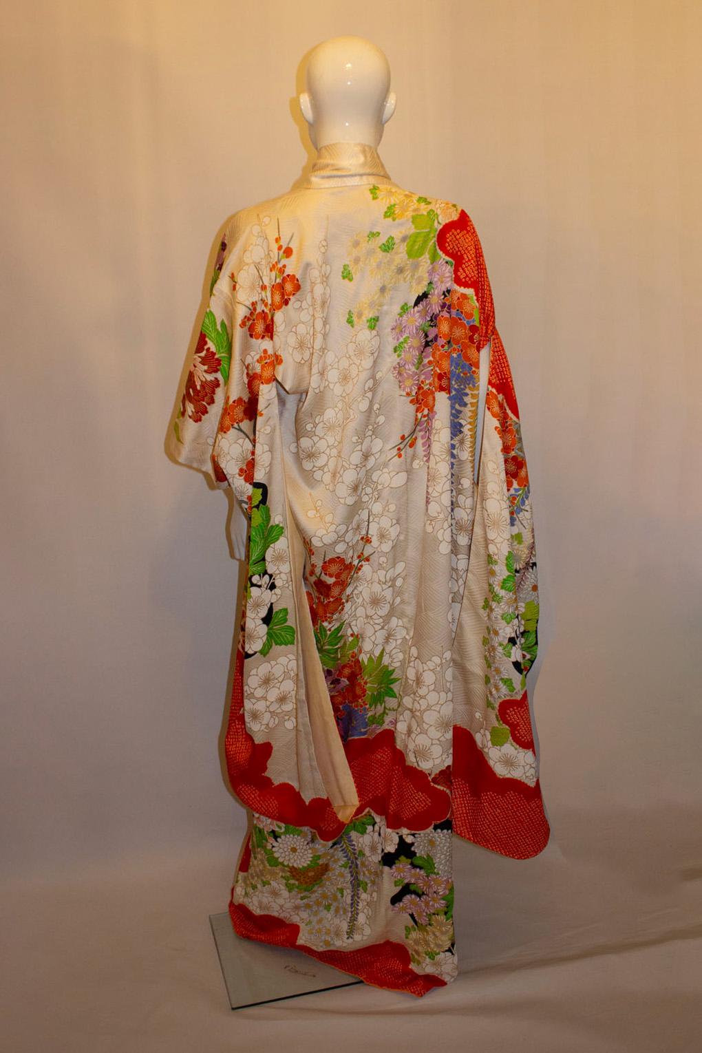 Women's or Men's Vintage Kimono with Floral Basket Design For Sale