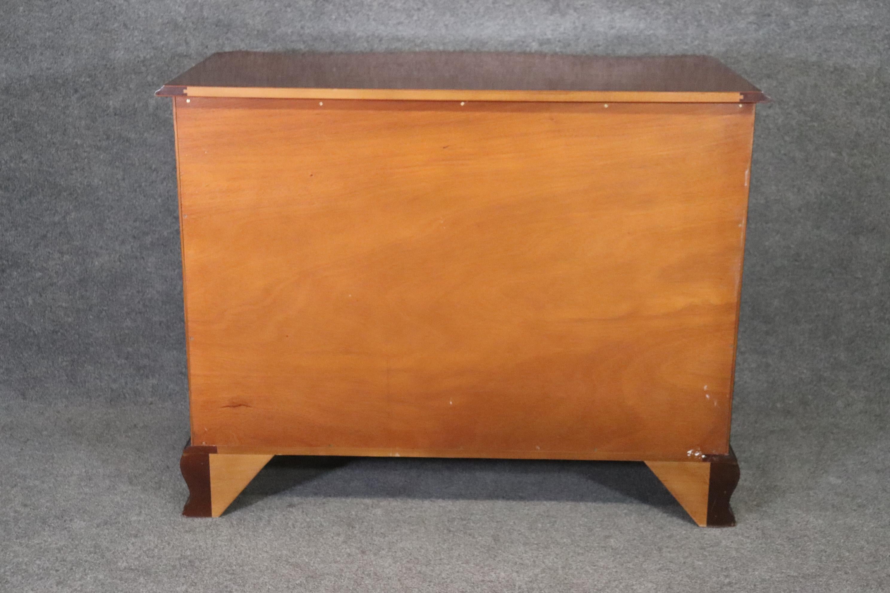 American Vintage Kindel Mahogany 4 Drawer Dresser Chest of Drawers Antique Dresser