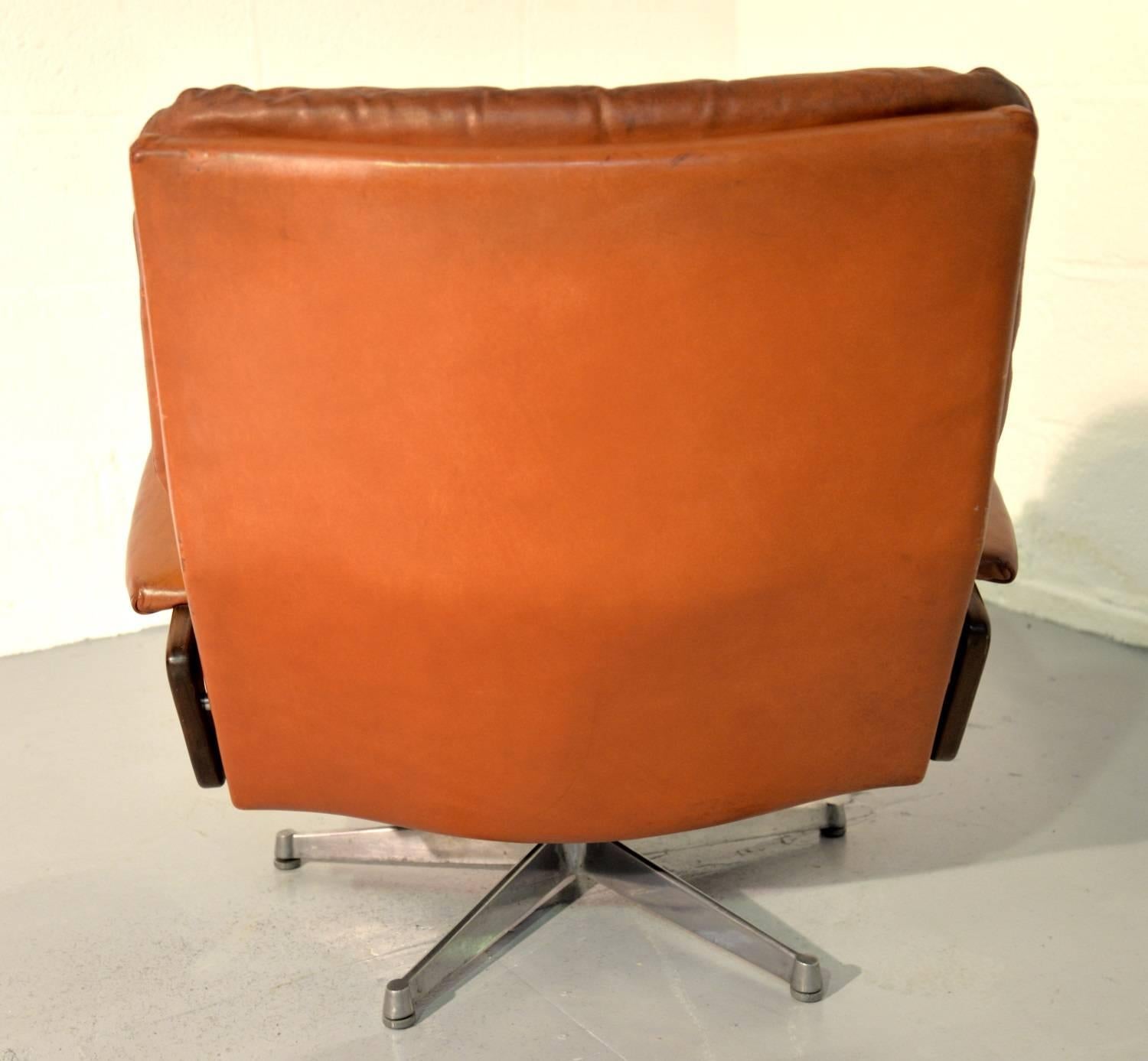 swivel chair vintage