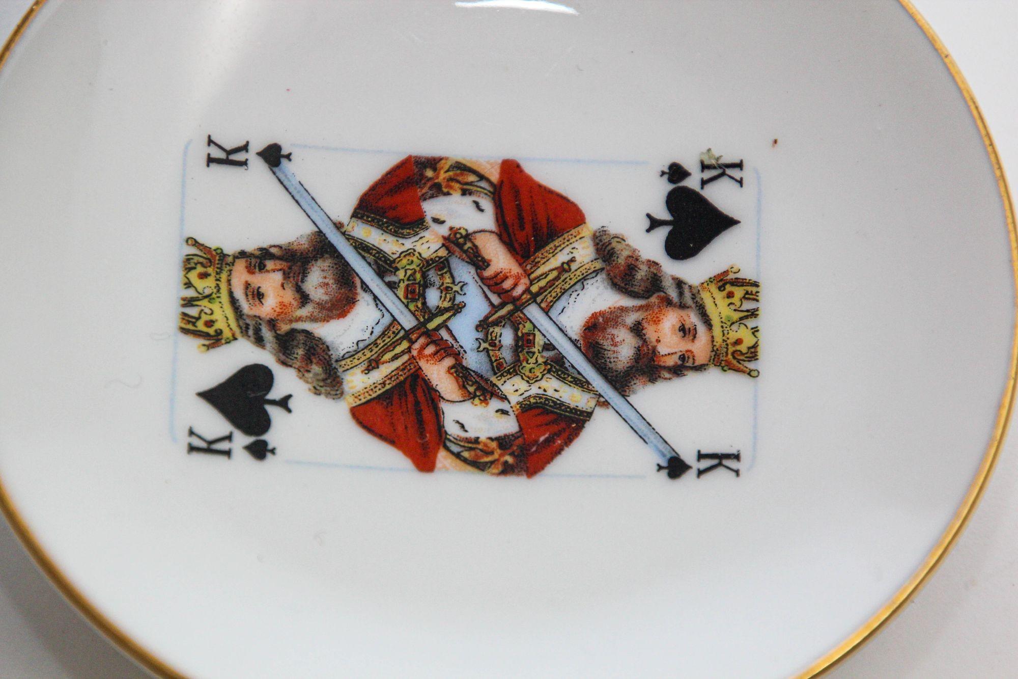Vintage King of Spades Porcelain Coaster Dish 1960s by Gloria Bavaria Germany In Good Condition For Sale In North Hollywood, CA