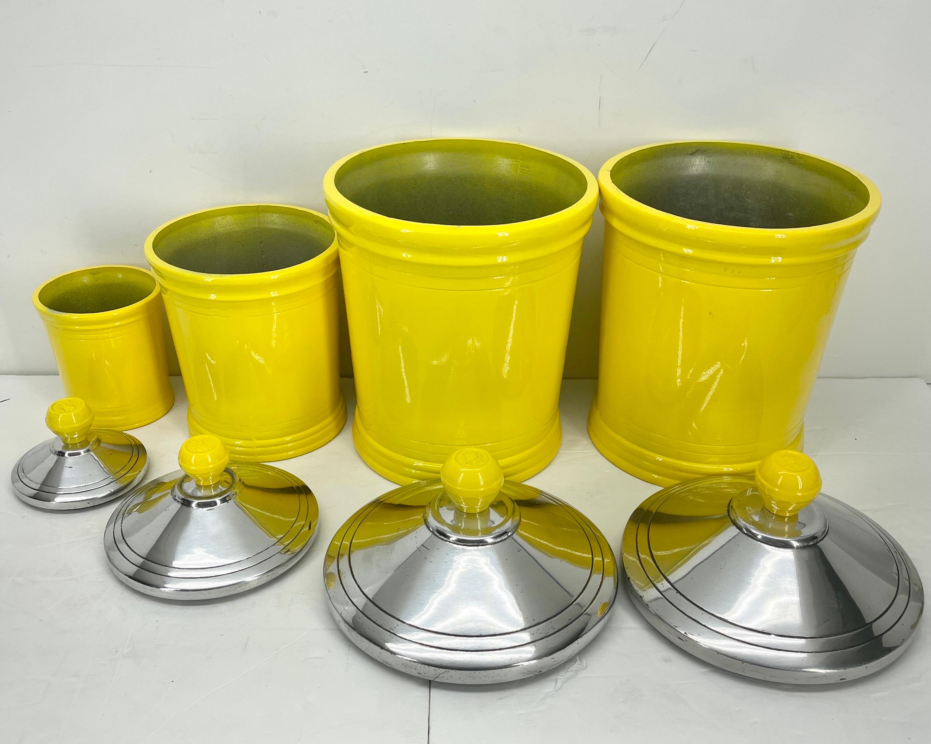 Vintage Kitchen or Bathroom Canister Jars Set, Bright Yellow Powder Coated In Good Condition In Haddonfield, NJ