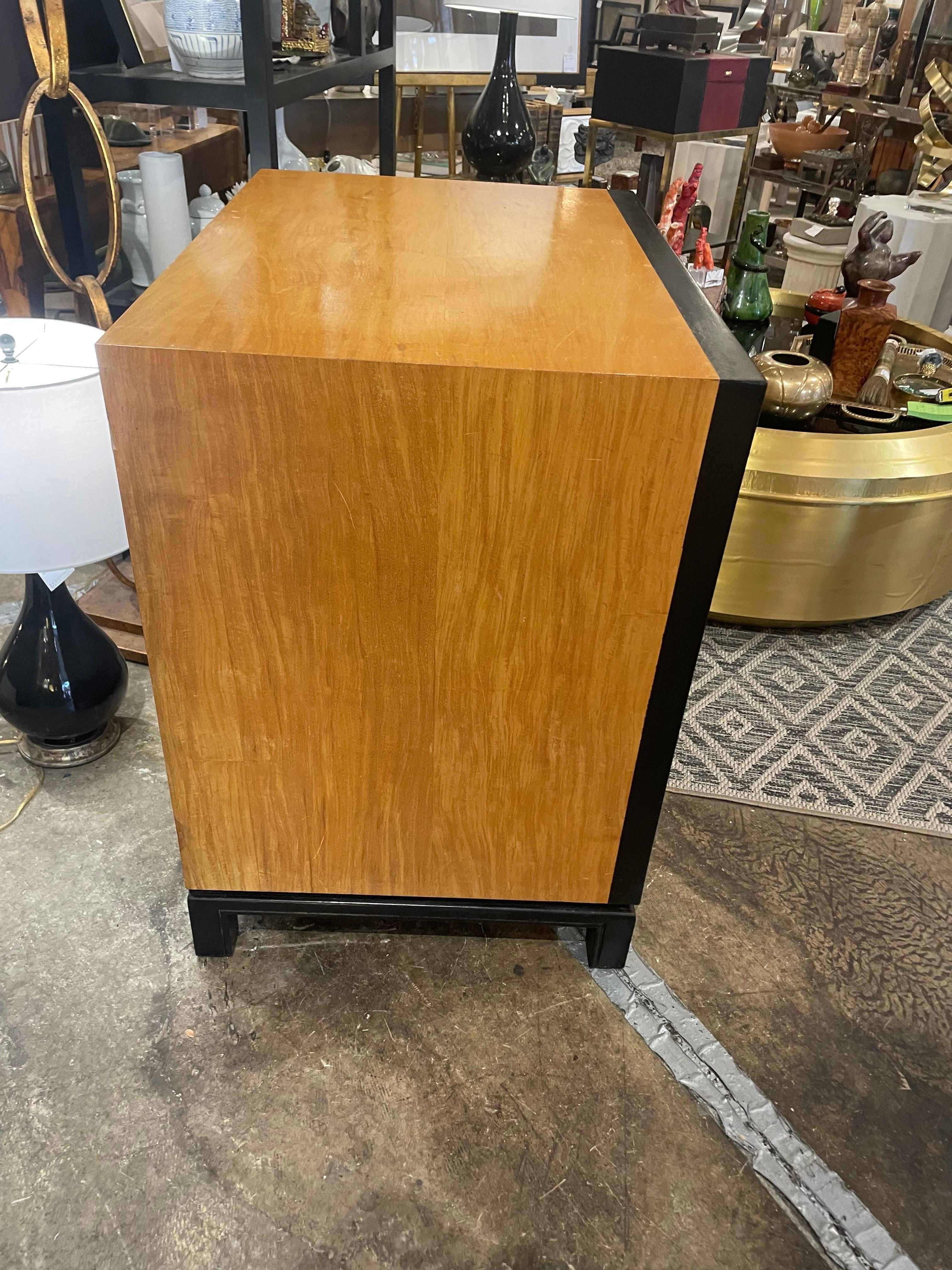 Cassapanca Kittenger vintage In condizioni buone in vendita a Winnetka, IL