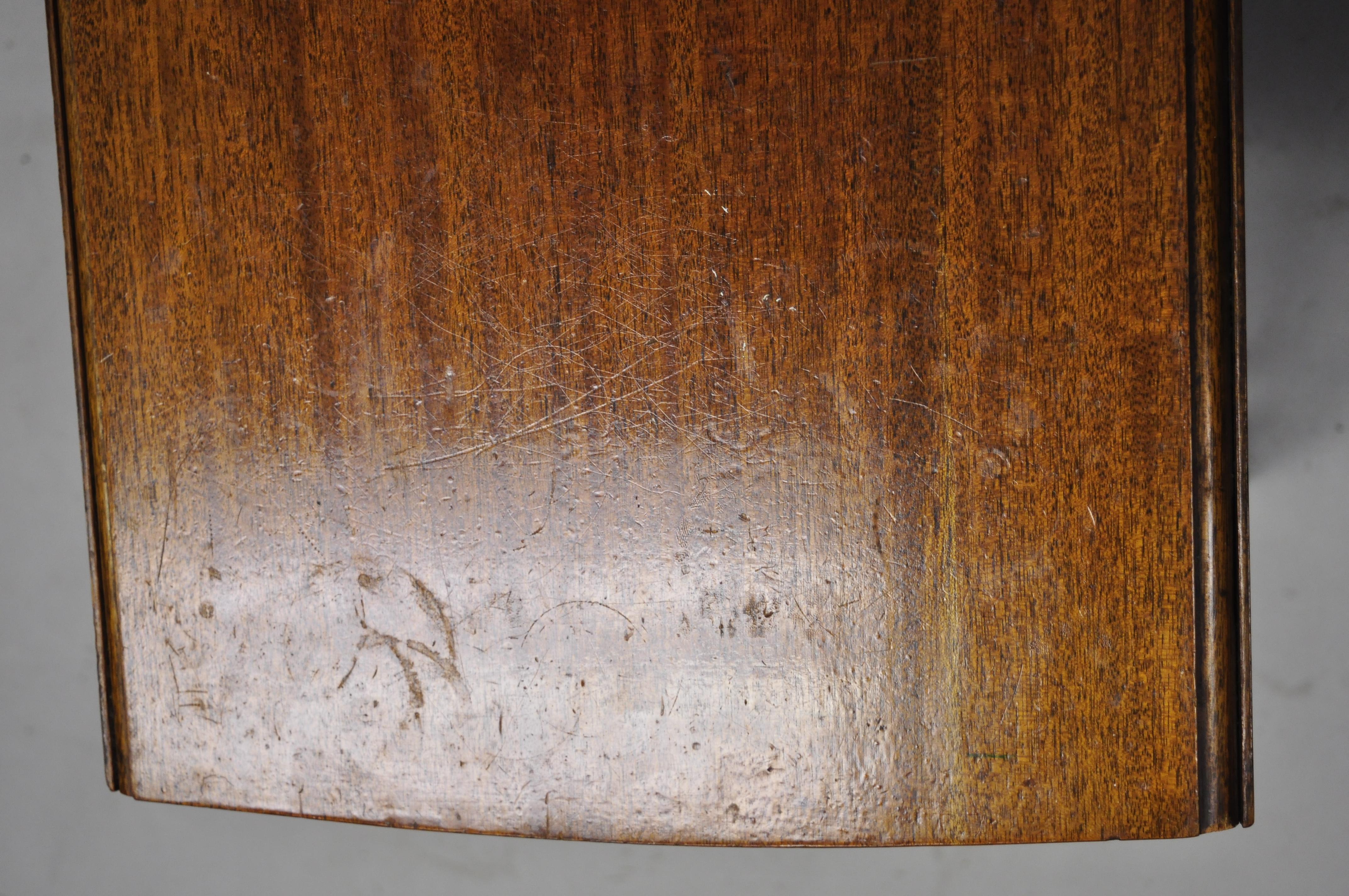 20th Century Vintage Kittinger Buffalo Mahogany Chippendale Drop Leaf Side Lamp End Table