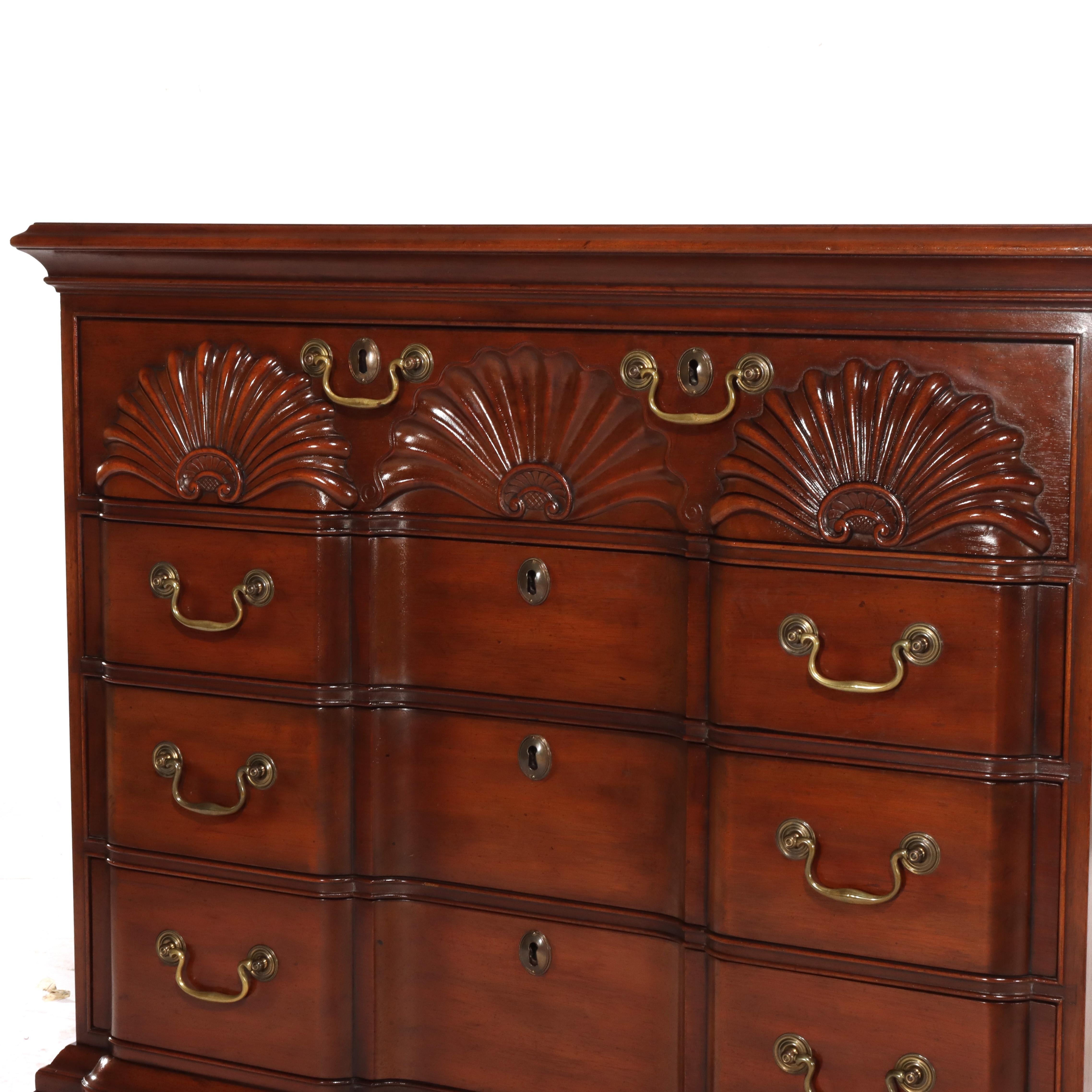 Vintage Kittinger Presidential Collection Mahogany Four Drawer Chest C1950 en venta 5