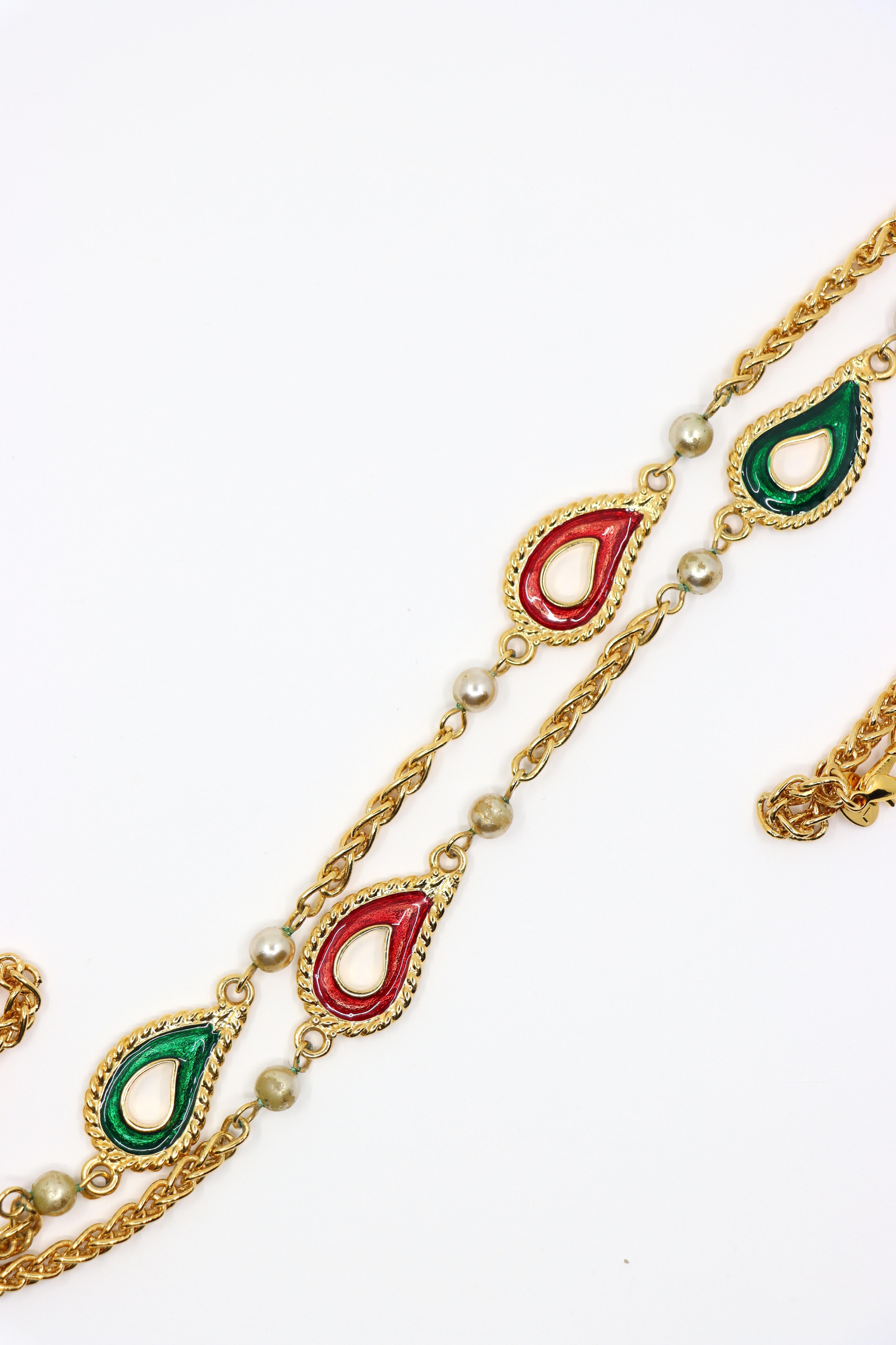 Vintage KJL  Gold Tone Enamel Faux Pearl Chain Necklace For Sale 7