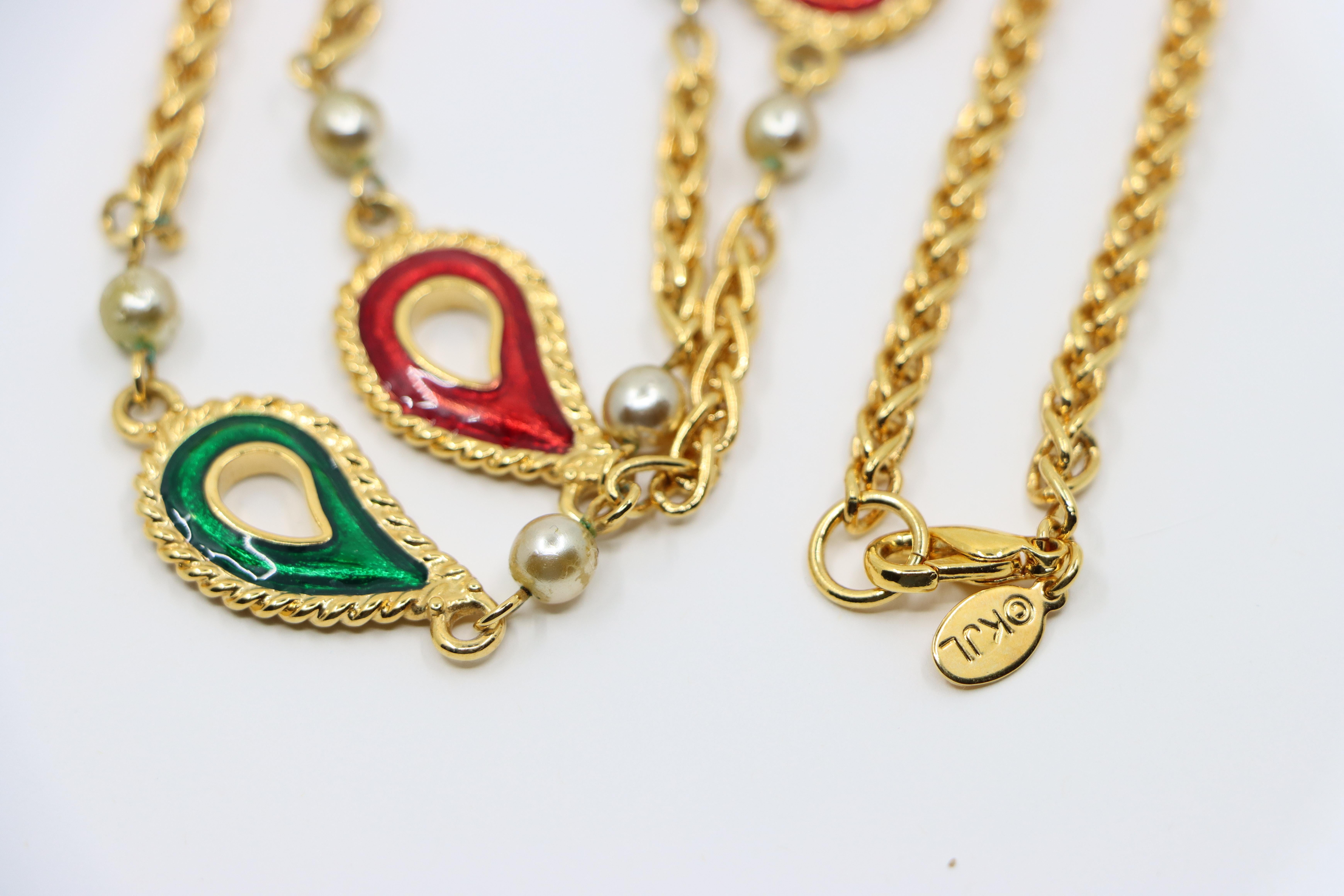 Vintage KJL  Gold Tone Enamel Faux Pearl Chain Necklace For Sale 5