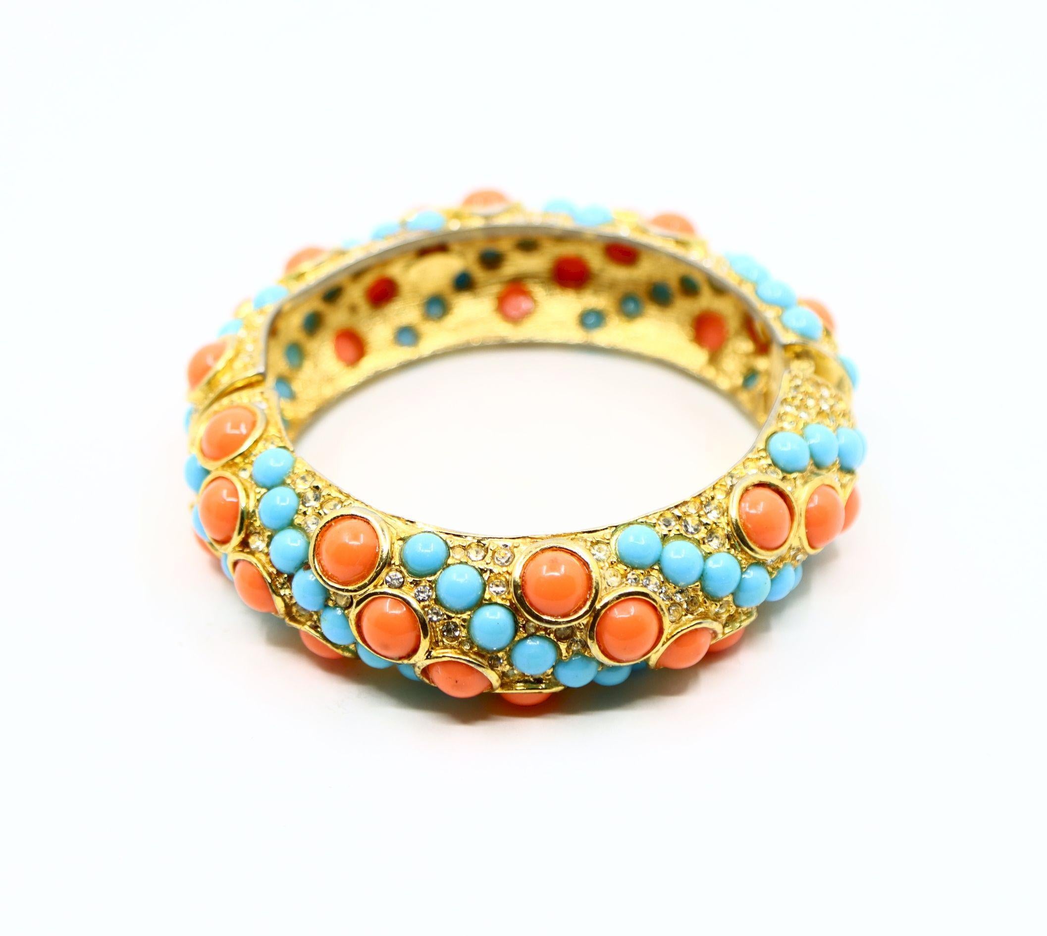 Donna Set di orecchini e bracciali KJL d'oro con strass di finto turchese in vendita