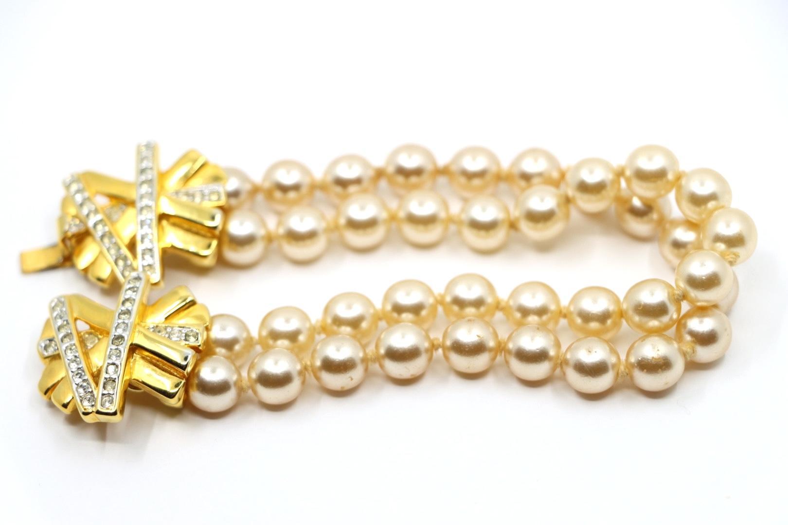 Vintage KJL Gold Tone Strass Faux Perle Armband im Angebot 5