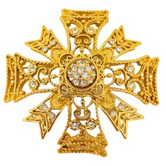 KJL KENNETH JAY LANE Ensemble broche et boucles d'oreilles vintage croisées Malte en or et strass