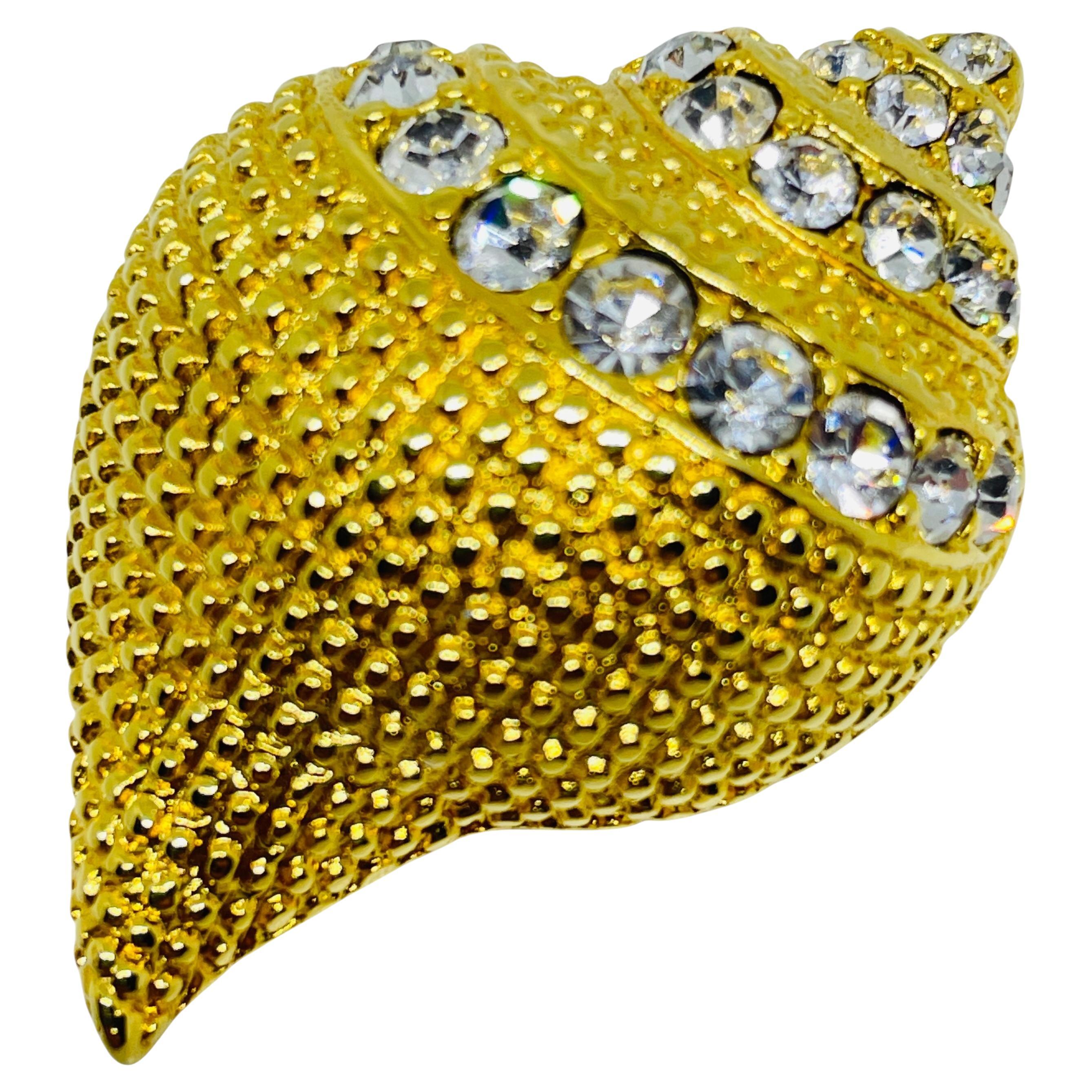 Vintage KJL Kenneth Jay Lane signed gold rhinestone seashell designer brooch For Sale