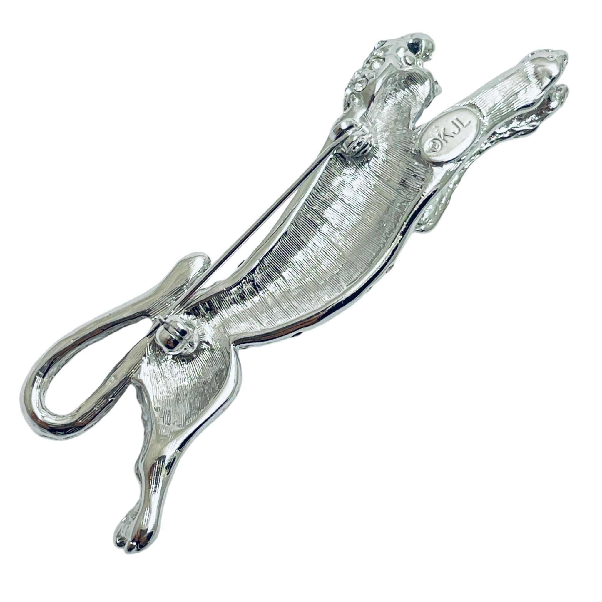 Vintage KJL KENNETH JAY LANE signed silver tone rhinestone panther brooch In Good Condition For Sale In Palos Hills, IL