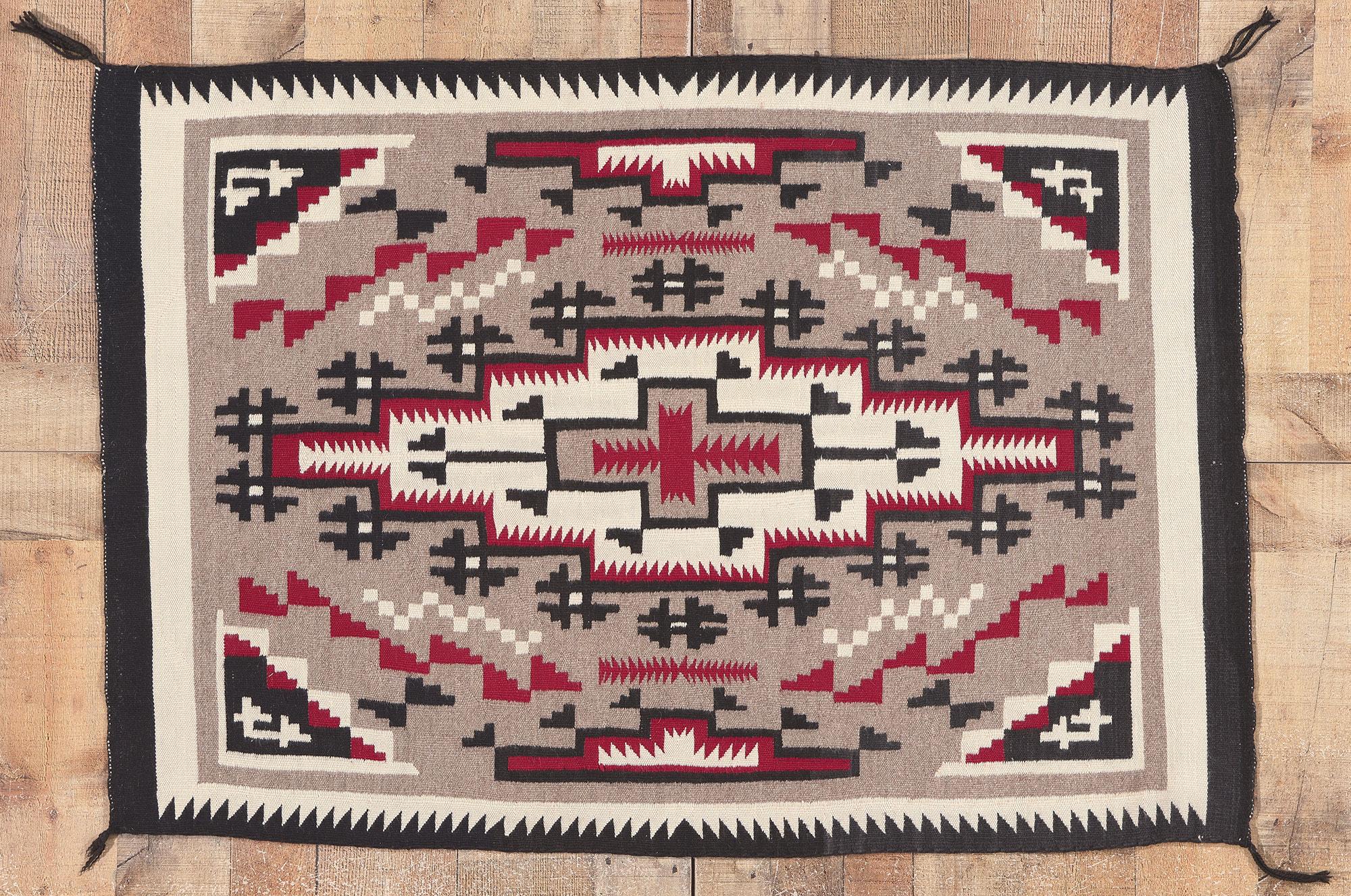 Vintage Klagetoh Navajo Rug with Southwest Desert Style Design For Sale 2
