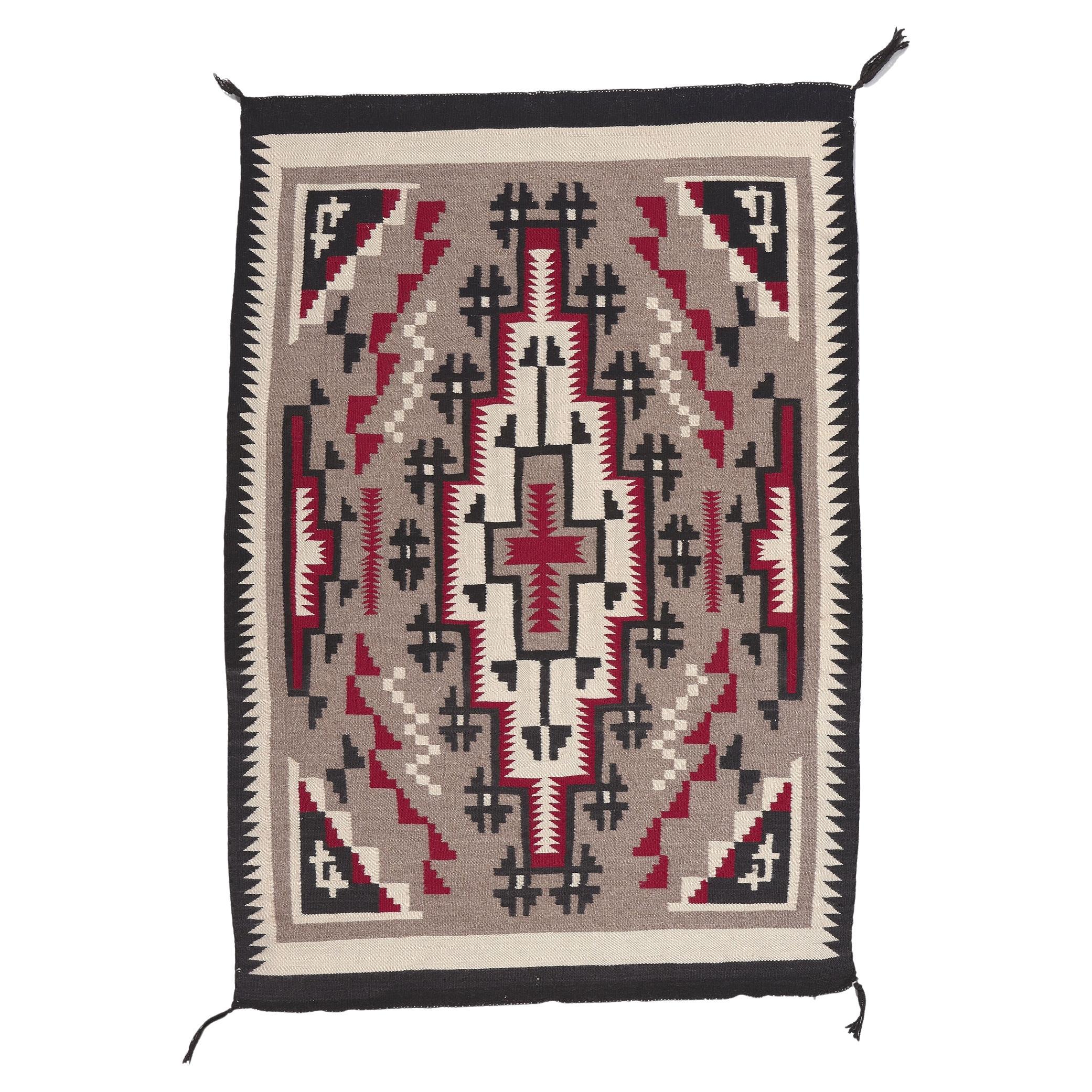Vintage Klagetoh Navajo Rug with Southwest Desert Style Design For Sale