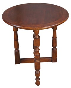Vintage Klaussner Furniture Round Oak Knockdown Gateleg Side Accent Table