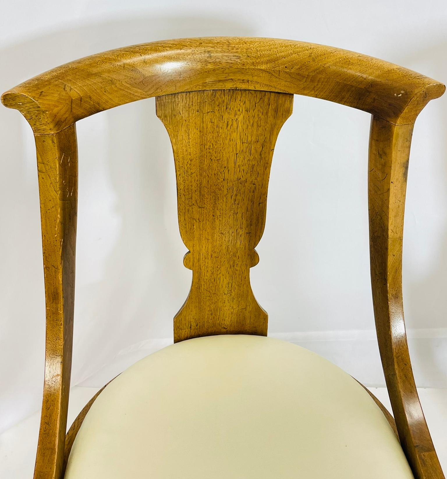 Sedie da pranzo Klismos vintage con struttura scultorea in Wood, set da 6 in vendita 6
