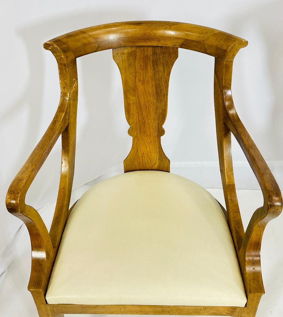 Sedie da pranzo Klismos vintage con struttura scultorea in Wood, set da 6 in vendita 8