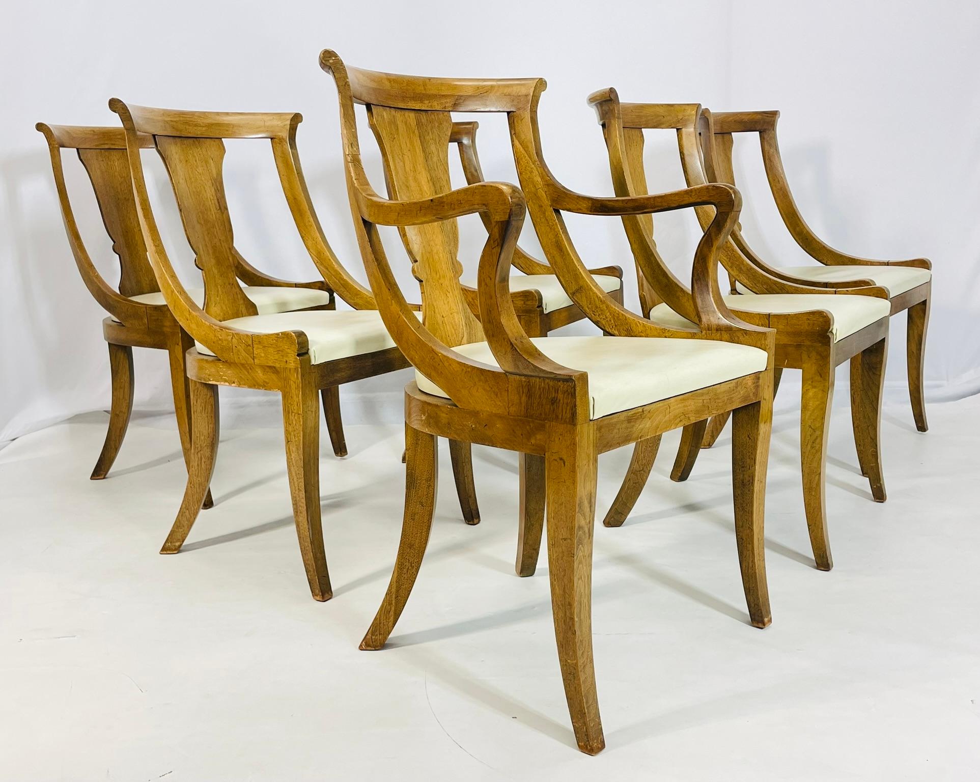 Mid-Century moderno Sedie da pranzo Klismos vintage con struttura scultorea in Wood, set da 6 in vendita