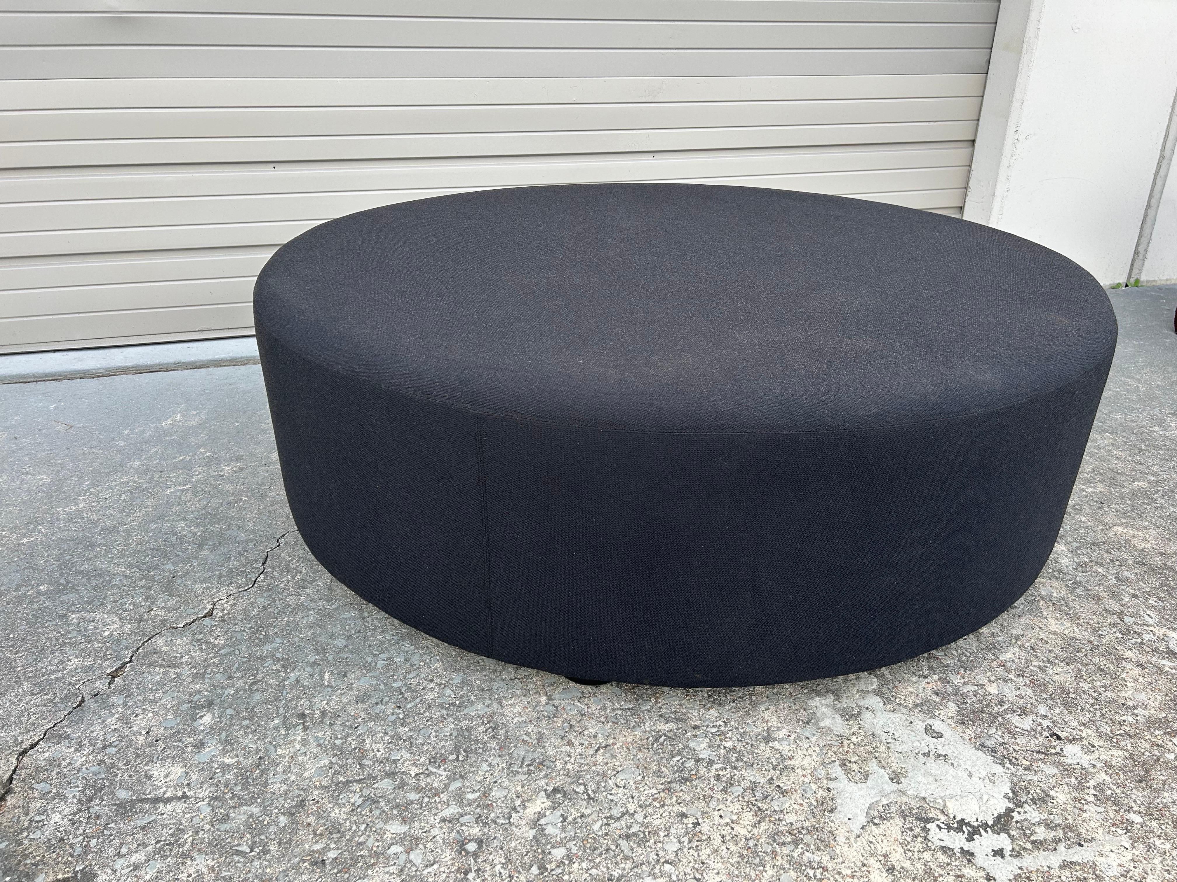 Inconnu Knoll vintage  Pouf ou ottoman de 53 pouces en vente