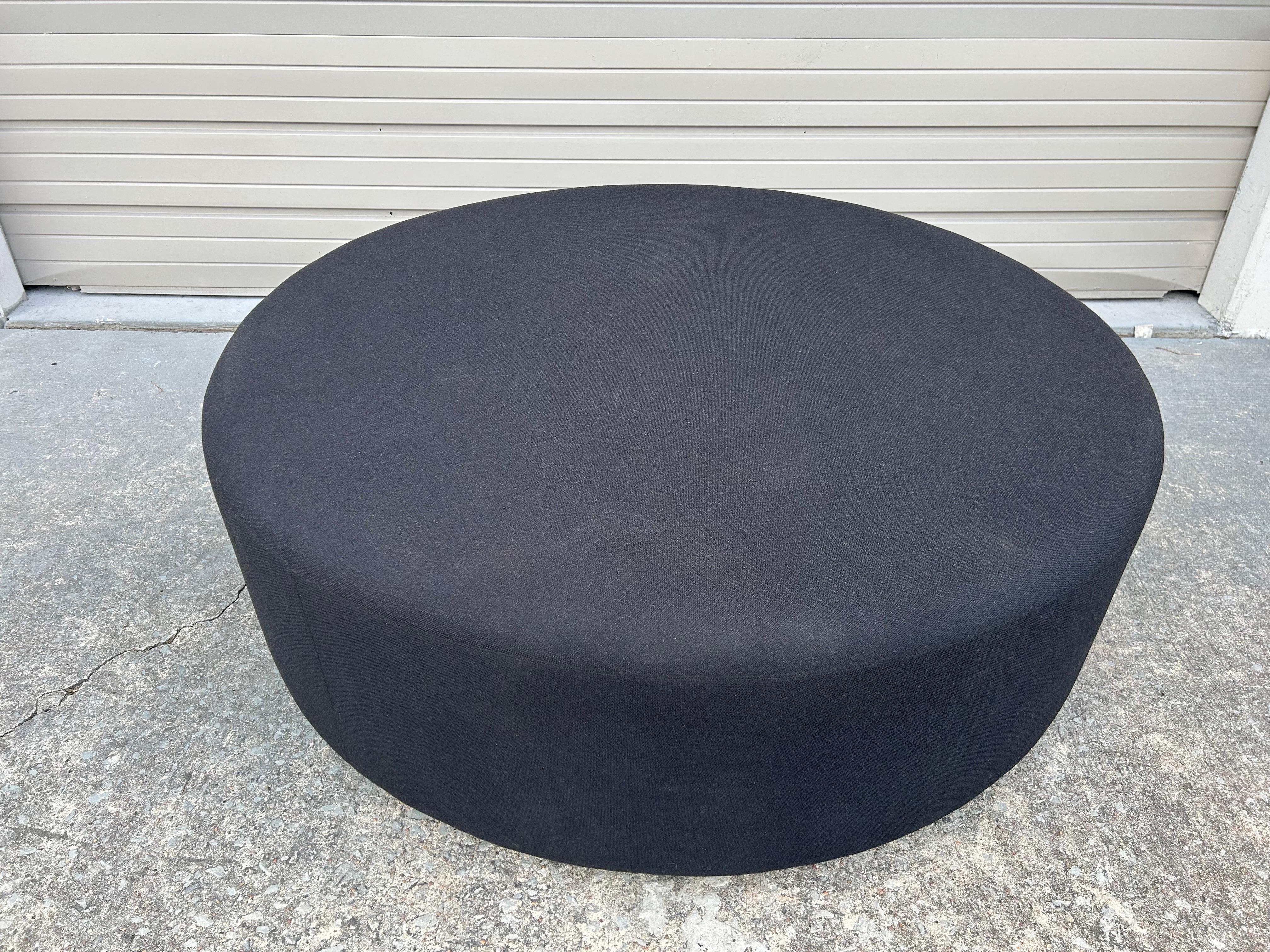 Knoll vintage  Pouf ou ottoman de 53 pouces Bon état - En vente à Houston, TX