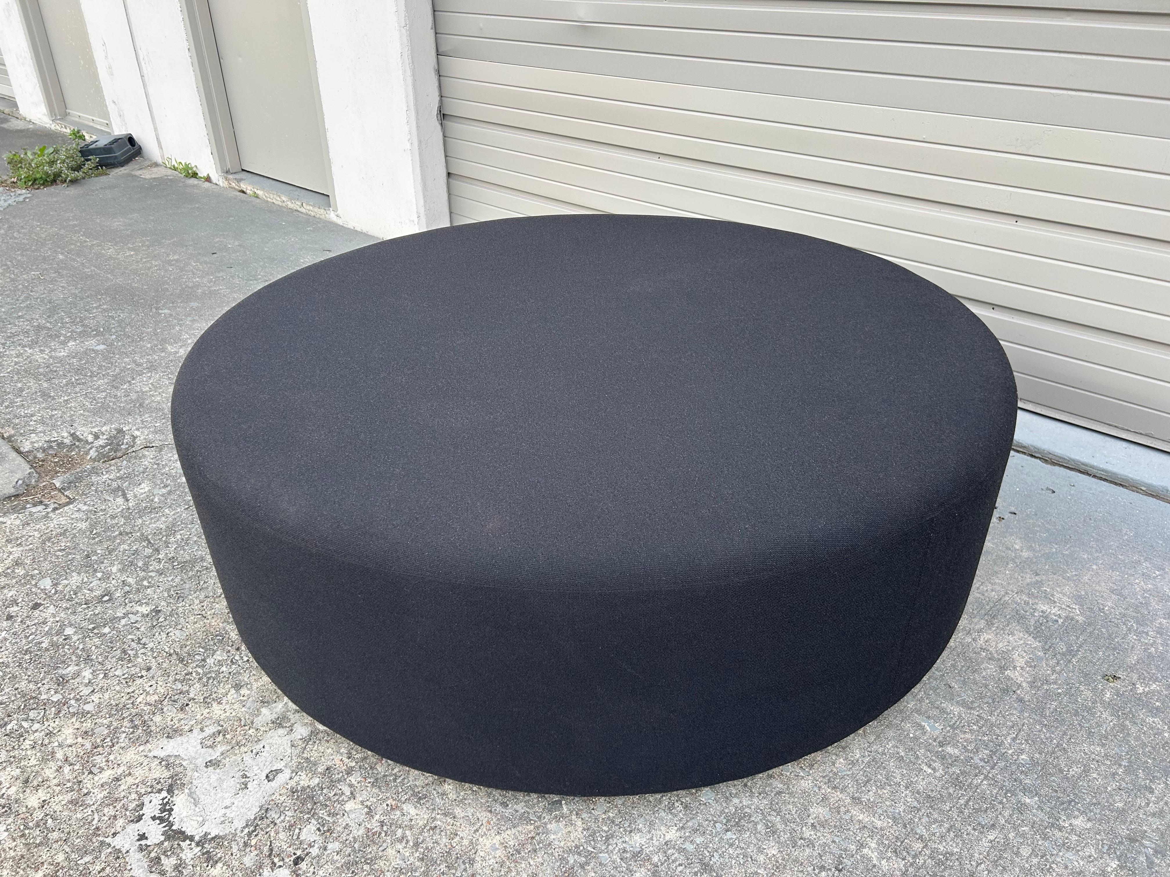 Knoll vintage  Pouf ou ottoman de 53 pouces en vente 1