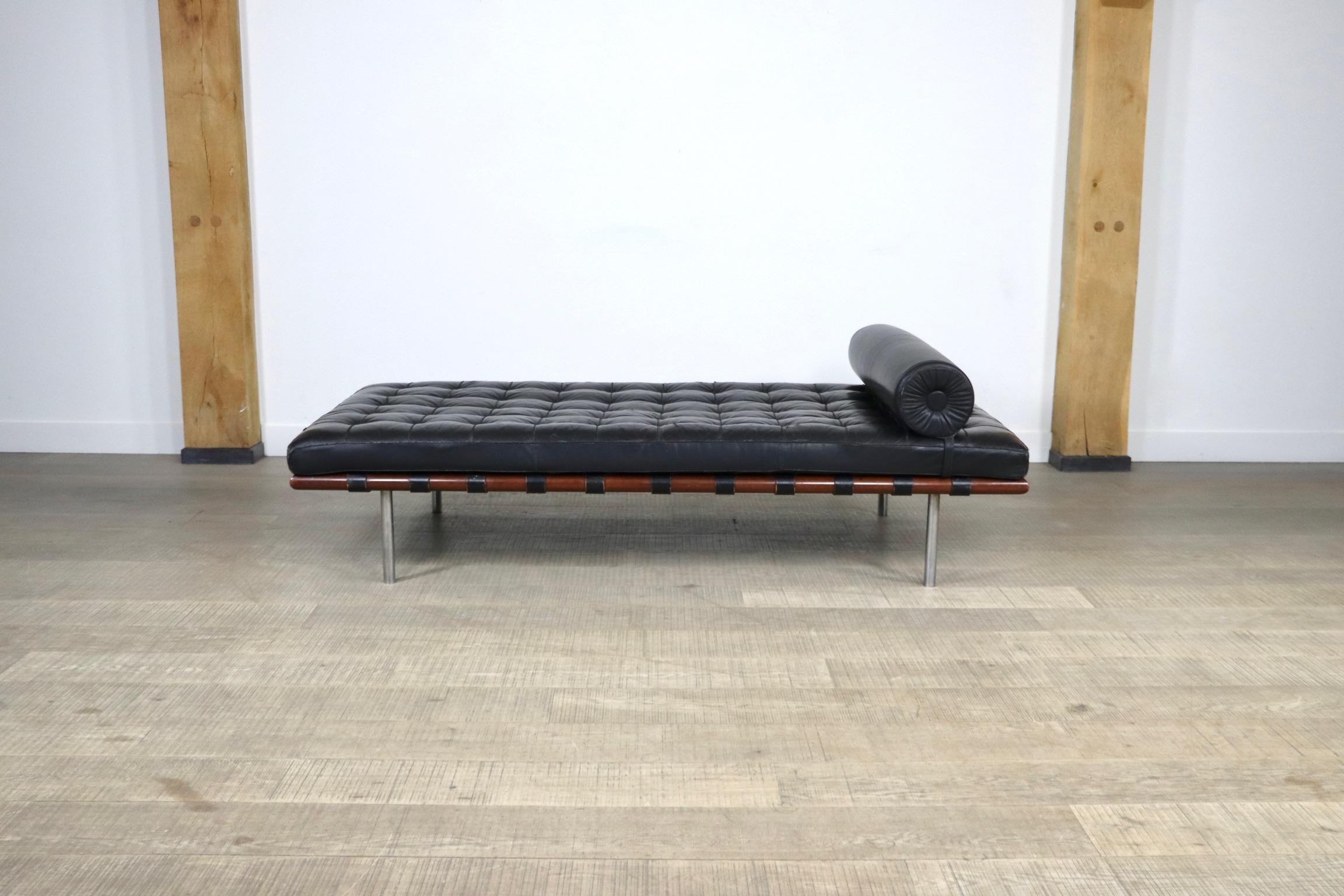 The highly praised Barcelona daybed designed by great designer Ludwig Mies van der Rohe for Knoll, 1960s. Completely in original condition, this daybed has obtained a beautiful patina which gives it character which is one of a kind. 
Designed in