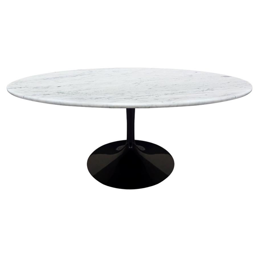 Vintage Knoll Eero Saarinen White Marble Coffee Table