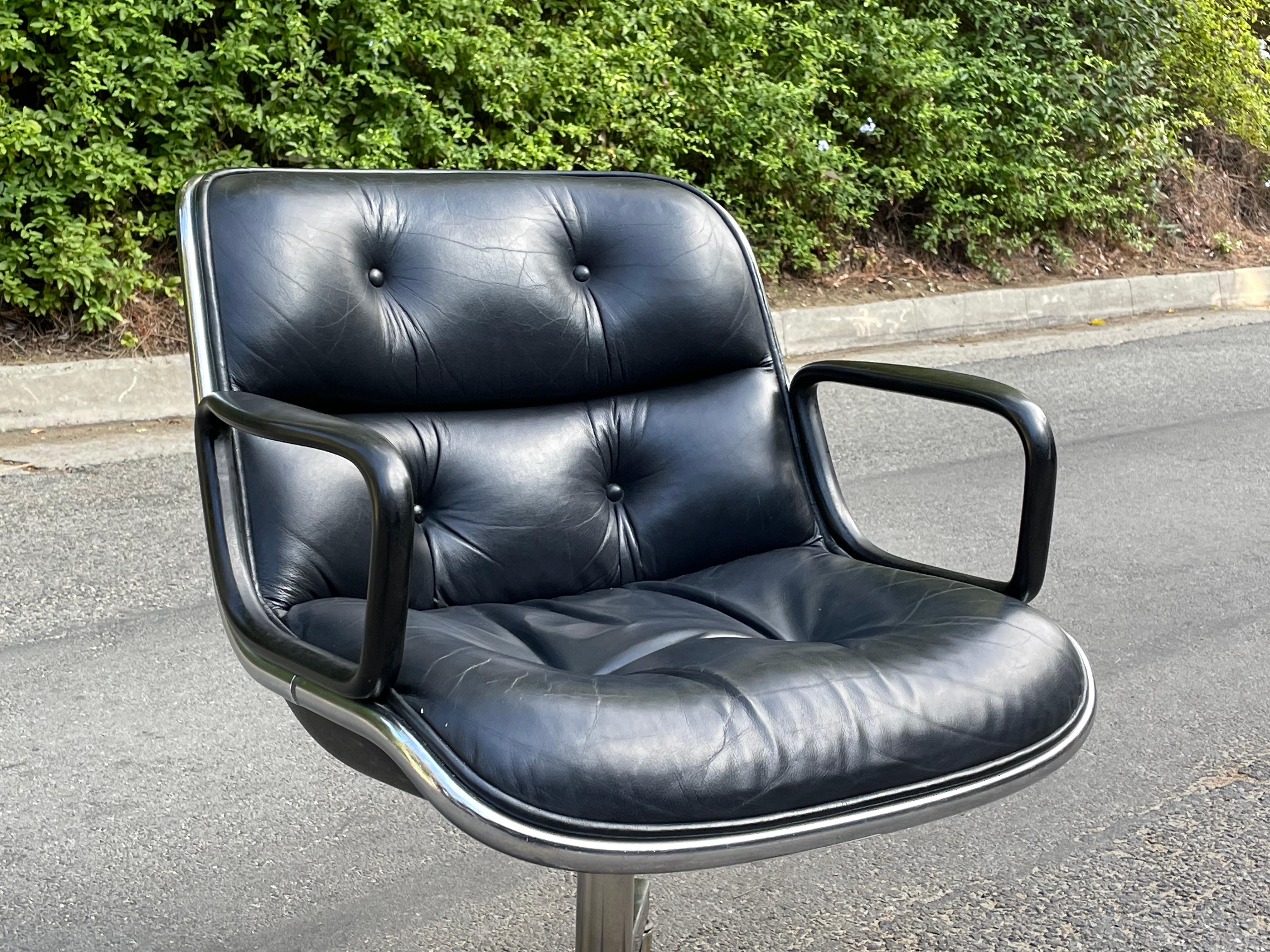 Vintage Knoll Pollock-Stuhl aus schwarzem Leder (amerikanisch)