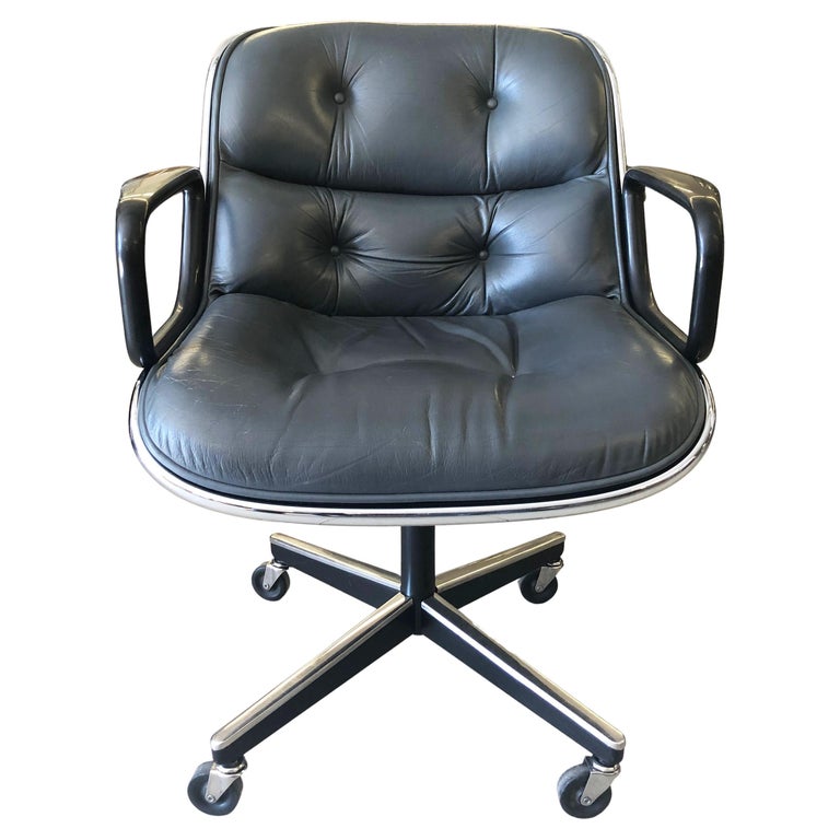 Vintage Knoll Pollock Executive Chair in Gunmetal Gray Leather For Sale