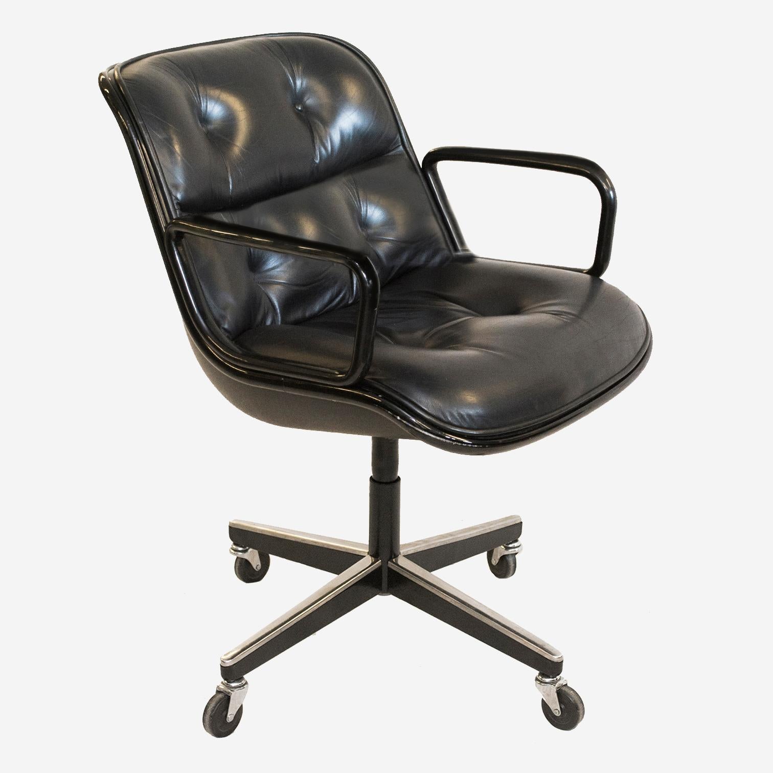 Late 20th Century Vintage Knoll Pollock Swivel Chair in Black Leather, Matte Black Frame
