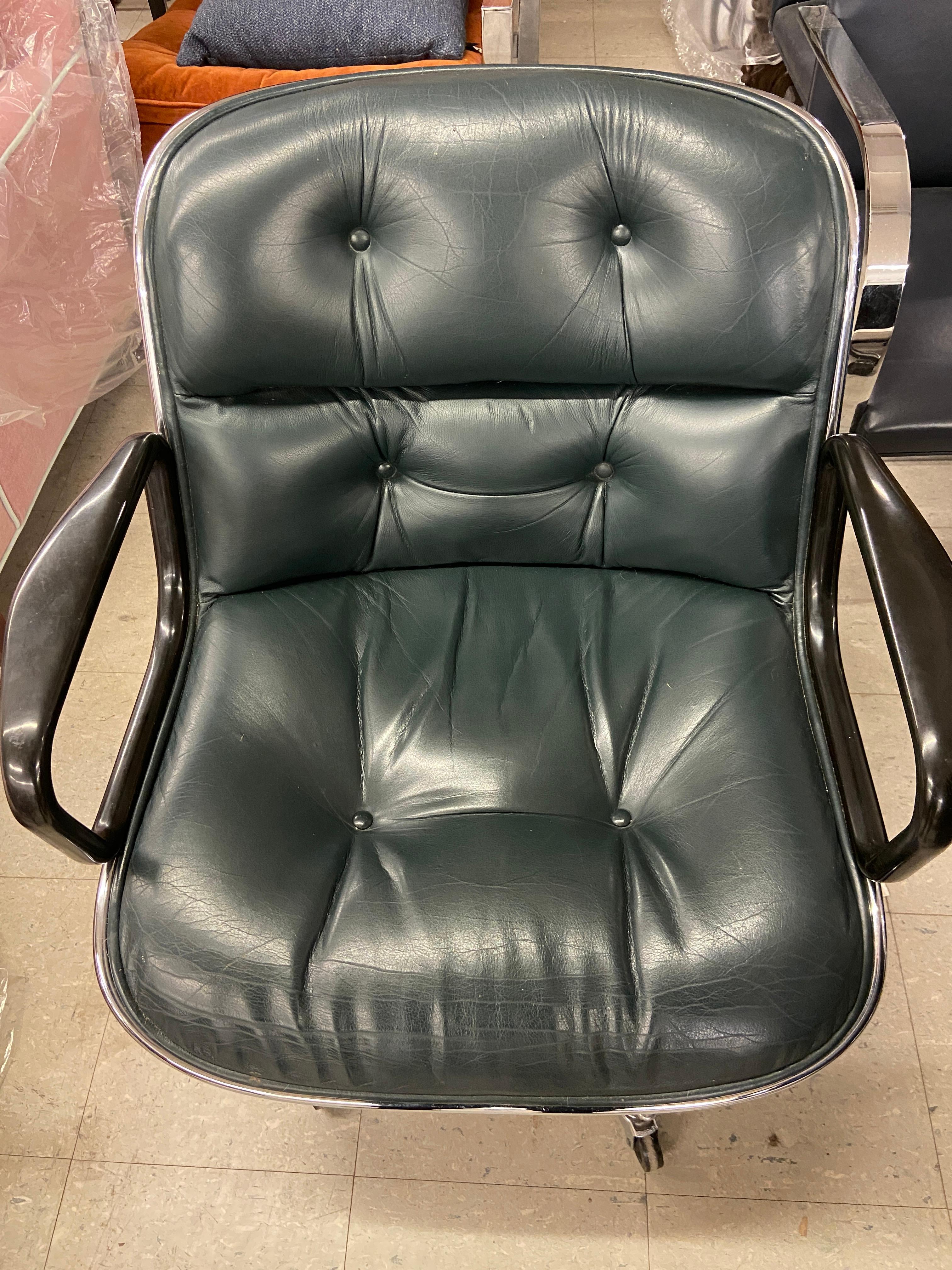 Late 20th Century Vintage Knoll Pollock Swivel Chair in Dark Bottle Green Leather