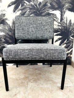 Knoll Style Office Chair in Black and Ivory Tweed, c. 1970's