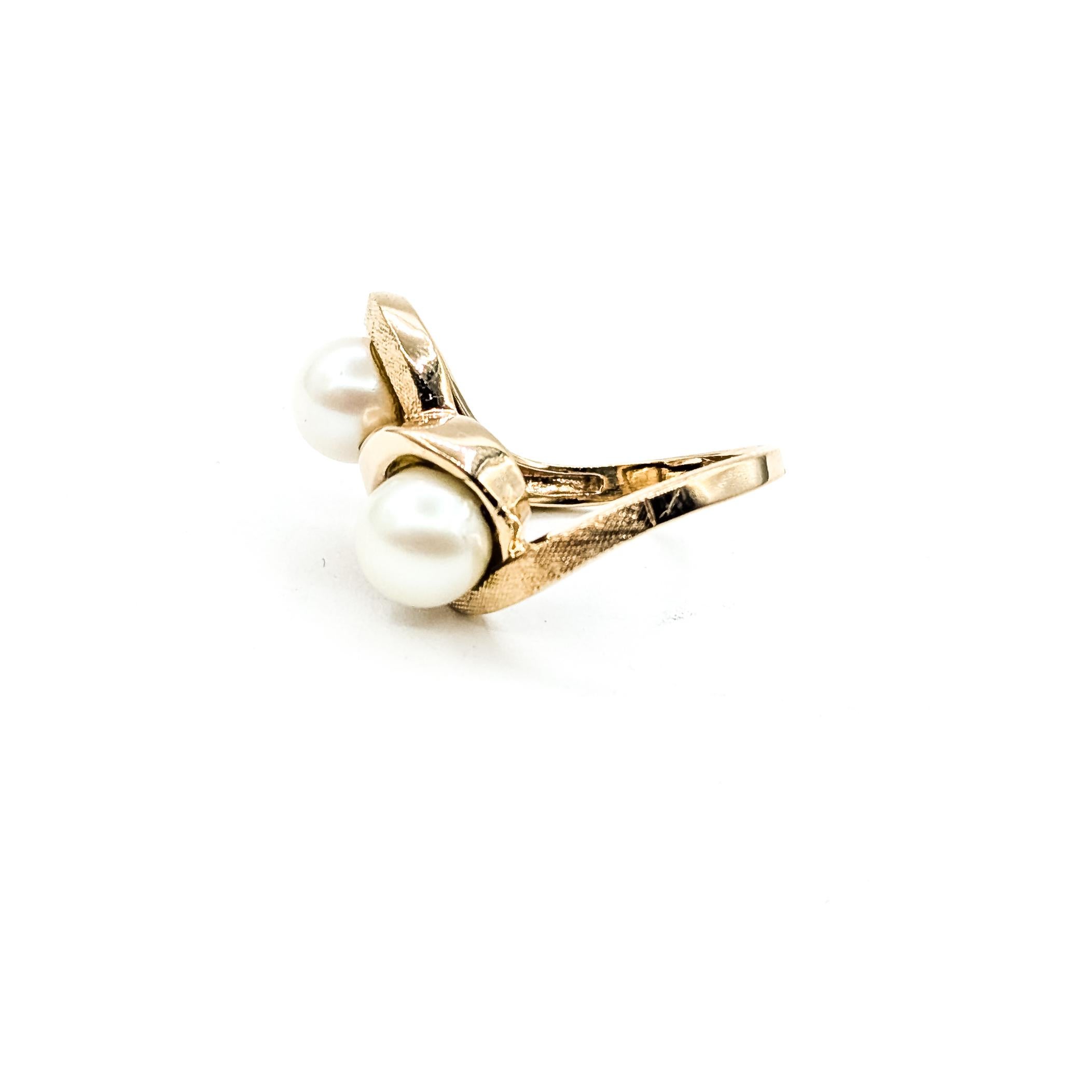 Vintage Knot Pearl Ring in 14k im Angebot 3