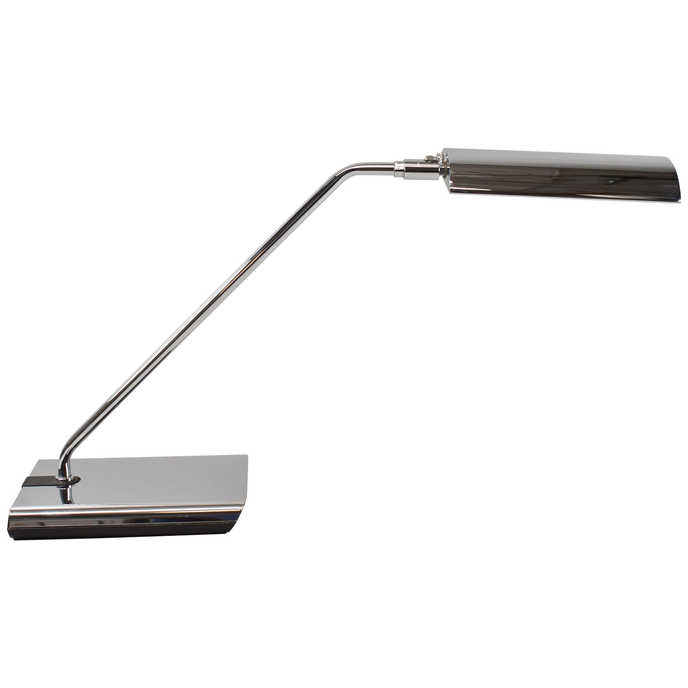 Vintage Koch & Lowy OMI 14468-6 Adjustable Chrome Desk Table Lamp For Sale