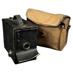 Cámara Vintage Kodak Model No. 2A Brownie Modelo C con Estuche - Circa 1924-1933 - 2Y318