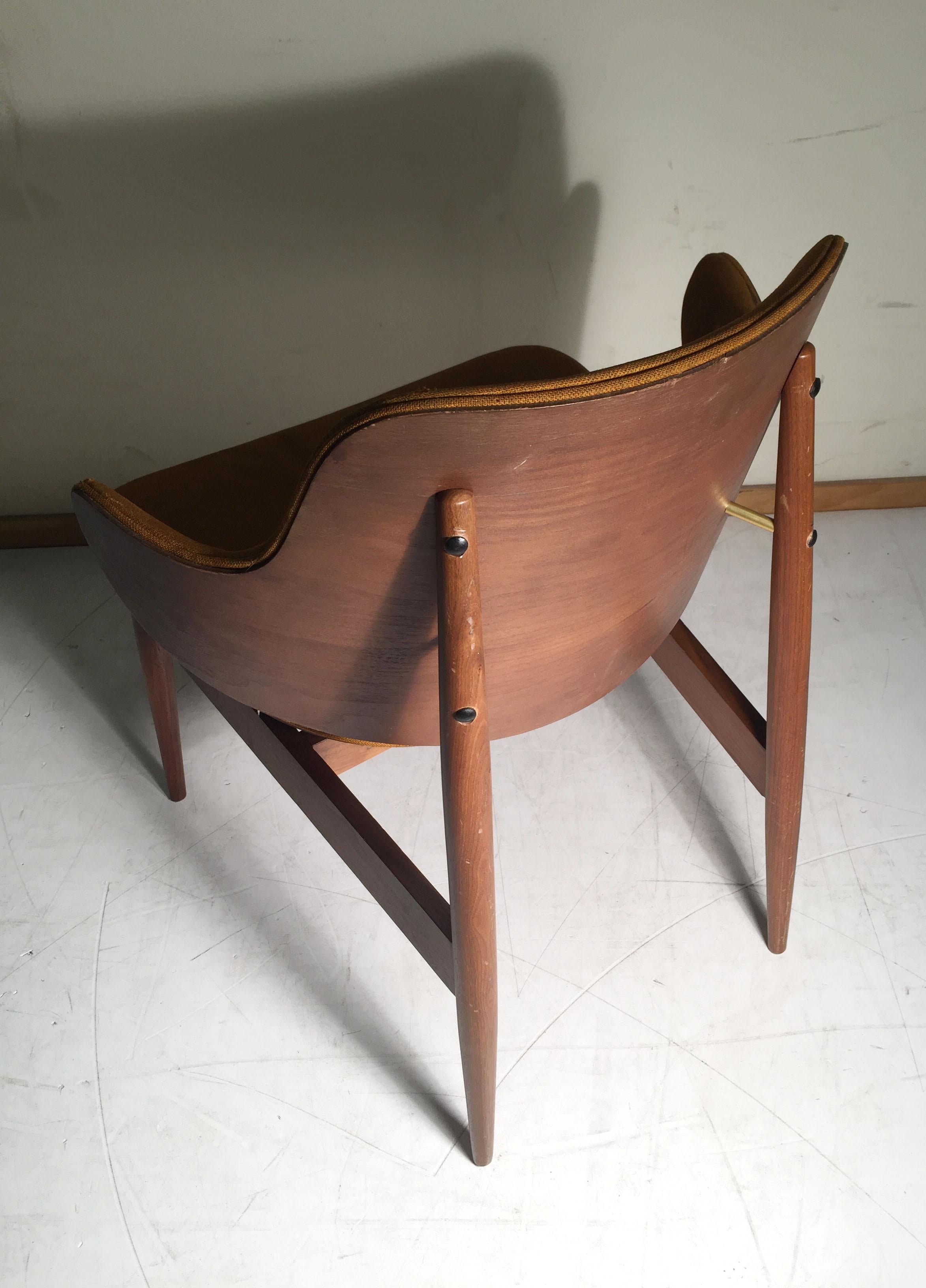 American Vintage Kodawood Lounge Chair by Seymour James Weiner