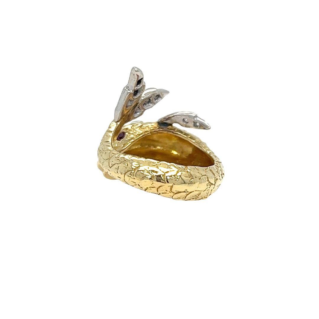 Vintage-Wickelring mit Koi-Fisch und Diamanten und Rubin in Gelbgold im Zustand „Gut“ in Coral Gables, FL