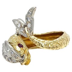 Vintage-Wickelring mit Koi-Fisch und Diamanten und Rubin in Gelbgold