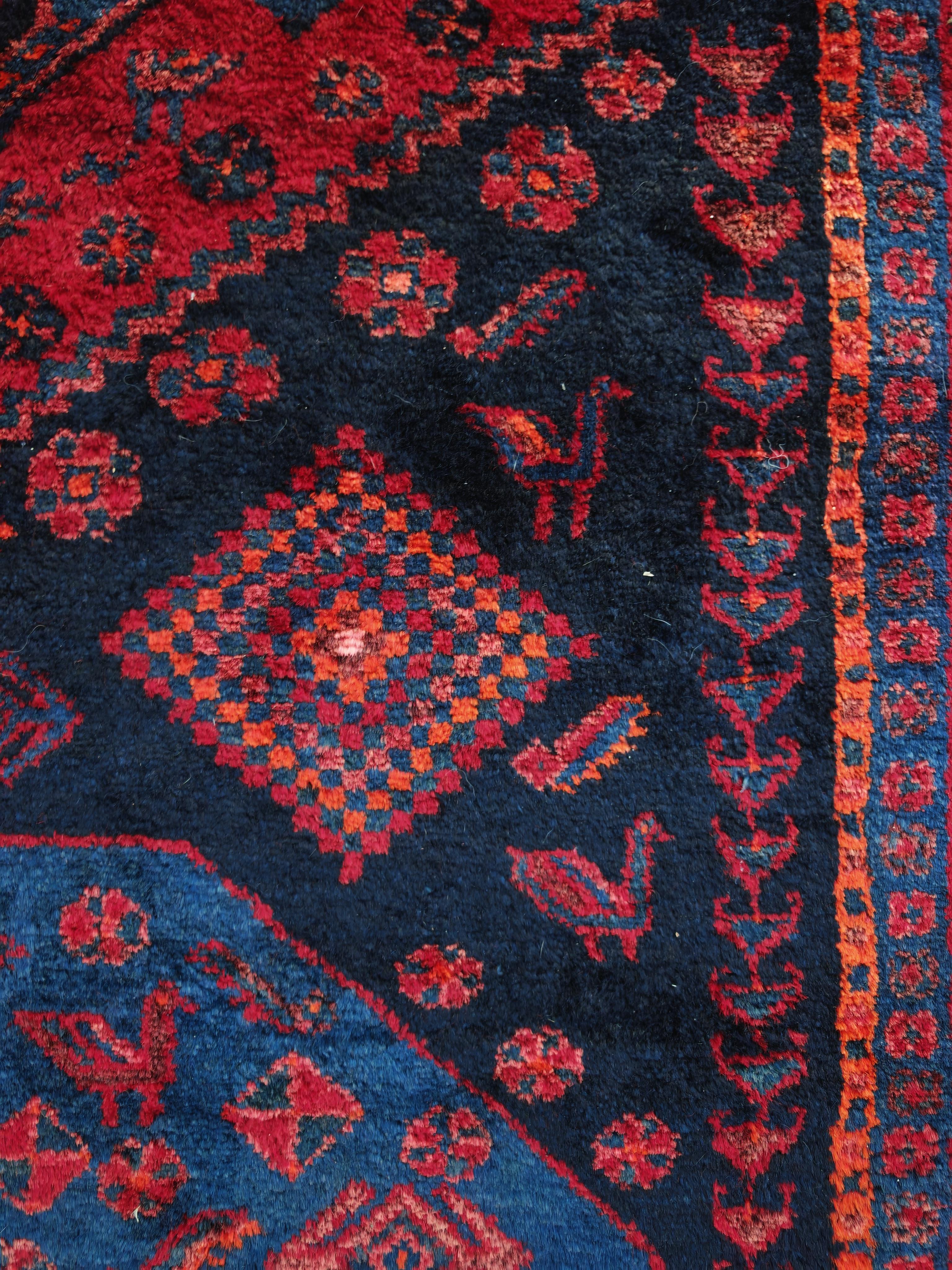Lana Vintage Kolyai Rug, hand-knotted, thick and soft, 100% wool, Turkey 1970s in vendita