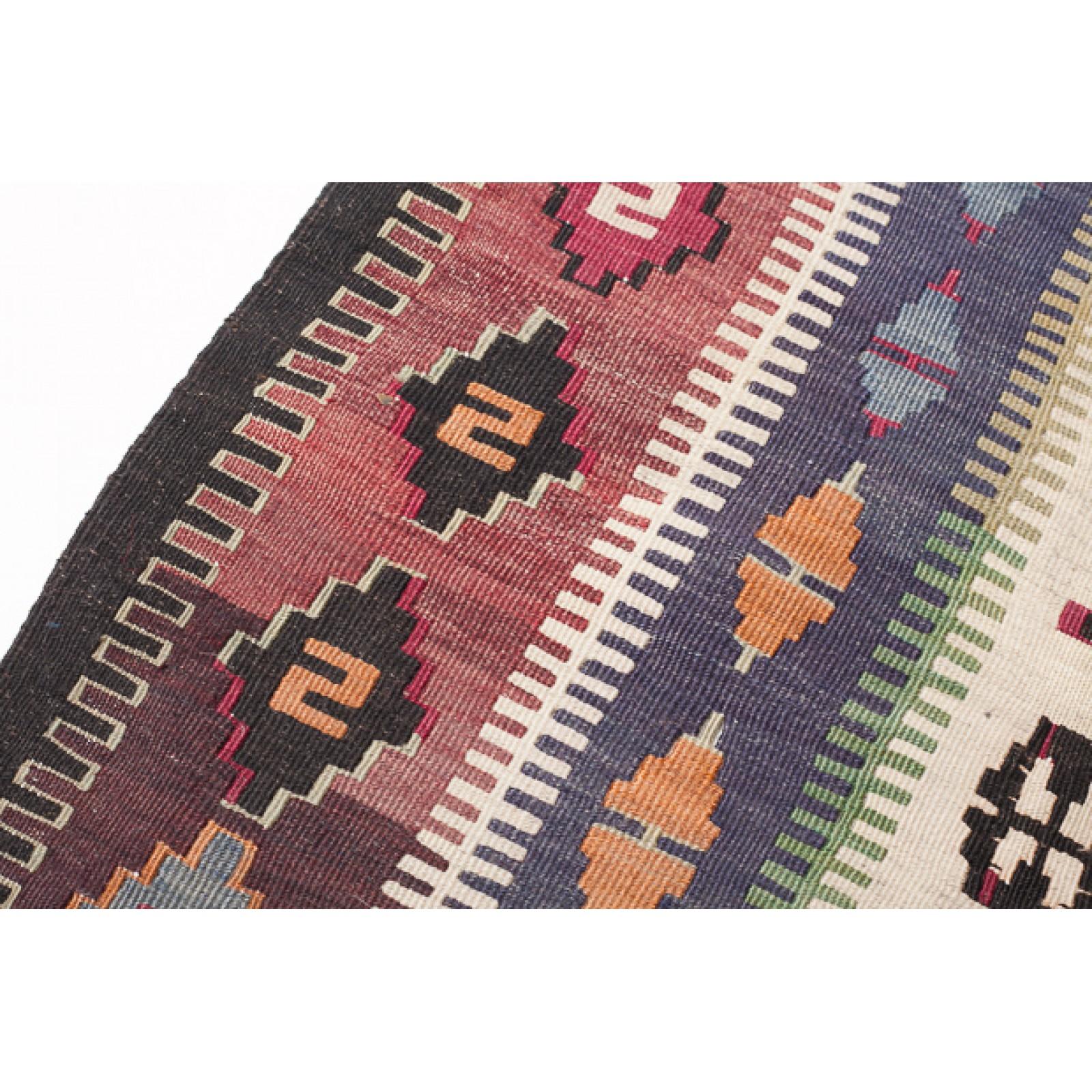 Vintage Konya Obruk Kilim Central Anatolian Rug Vintage Turkish Carpet In Good Condition For Sale In Tokyo, JP