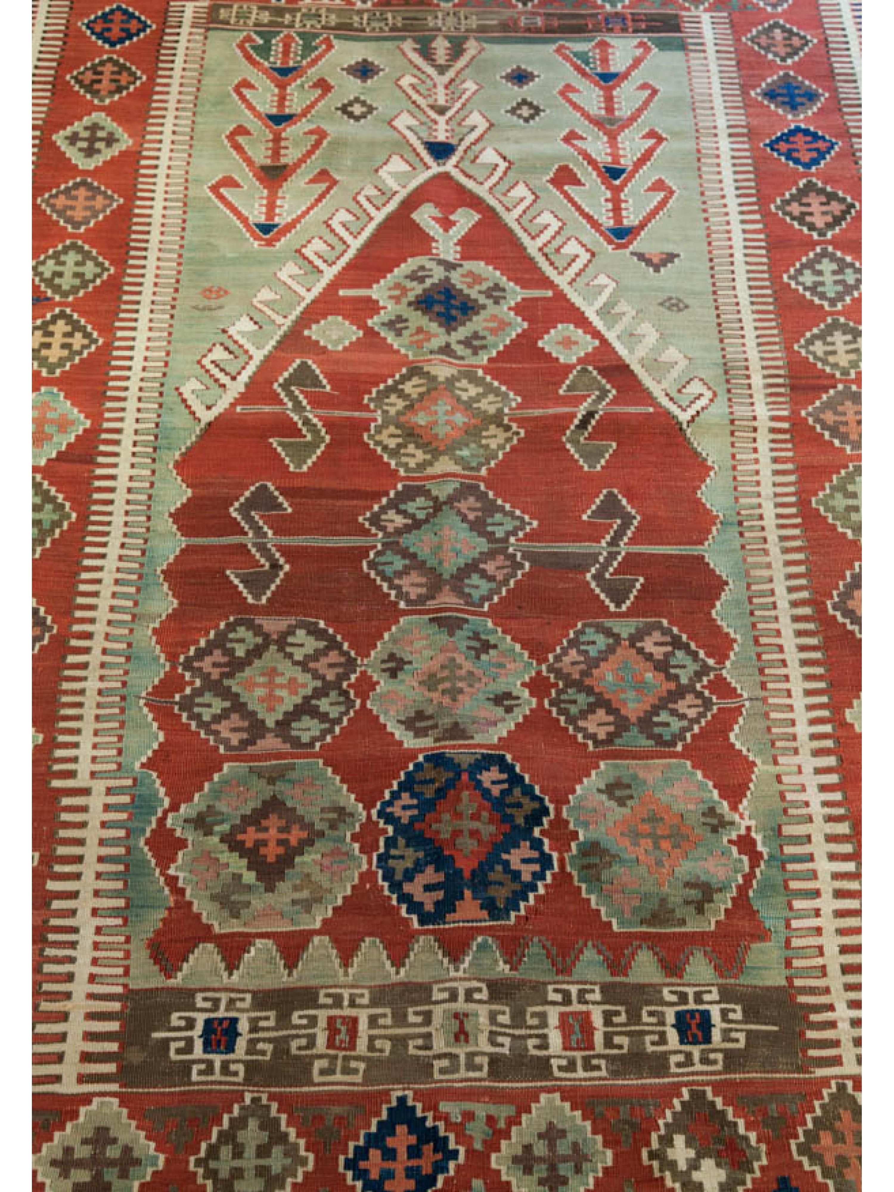 Antiguo Konya Obruk Kilim Antigua Anatolia Central Alfombra Mighrab Alfombra Turca en Bueno estado para la venta en Tokyo, JP