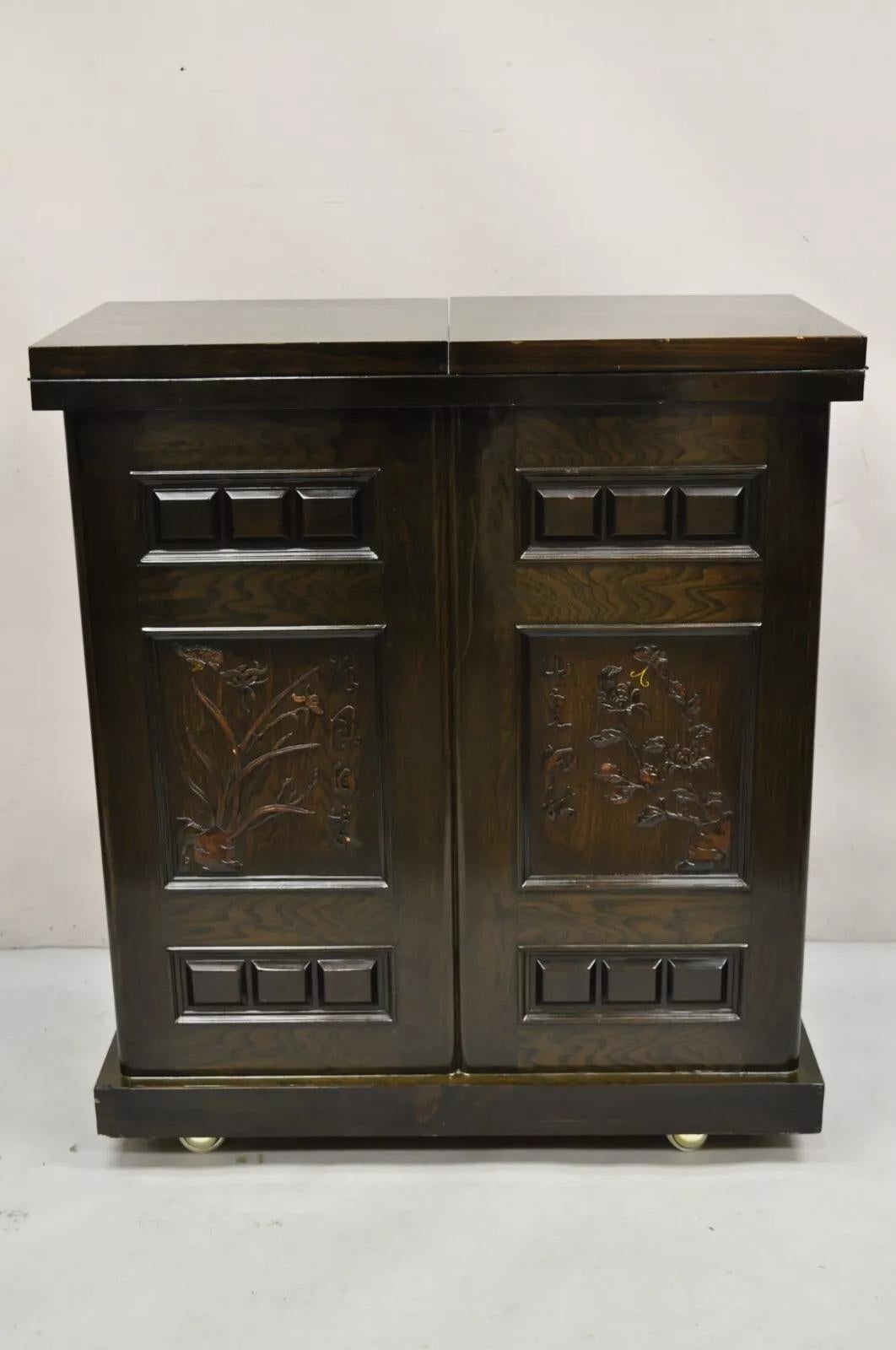 Vintage Korean Carved Wood Marble Top Asian Chinese Liquor Cabinet Dry Bar en vente 3