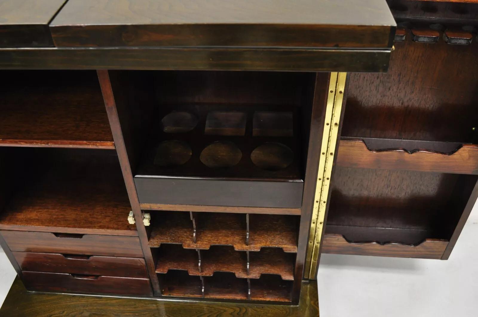 Vintage Korean Carved Wood Marble Top Asian Chinese Liquor Cabinet Dry Bar en vente 4